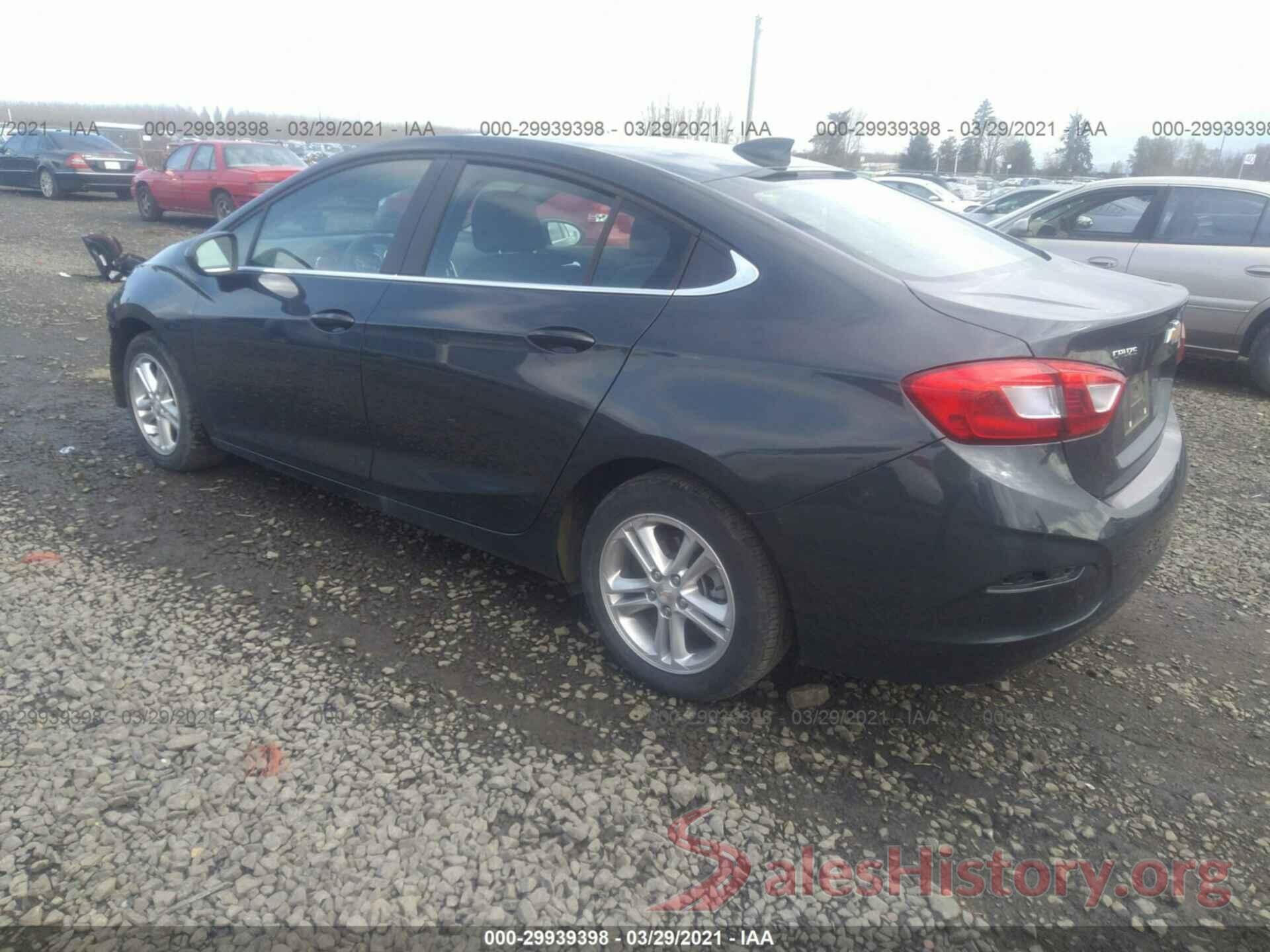 1G1BE5SM9J7102695 2018 CHEVROLET CRUZE