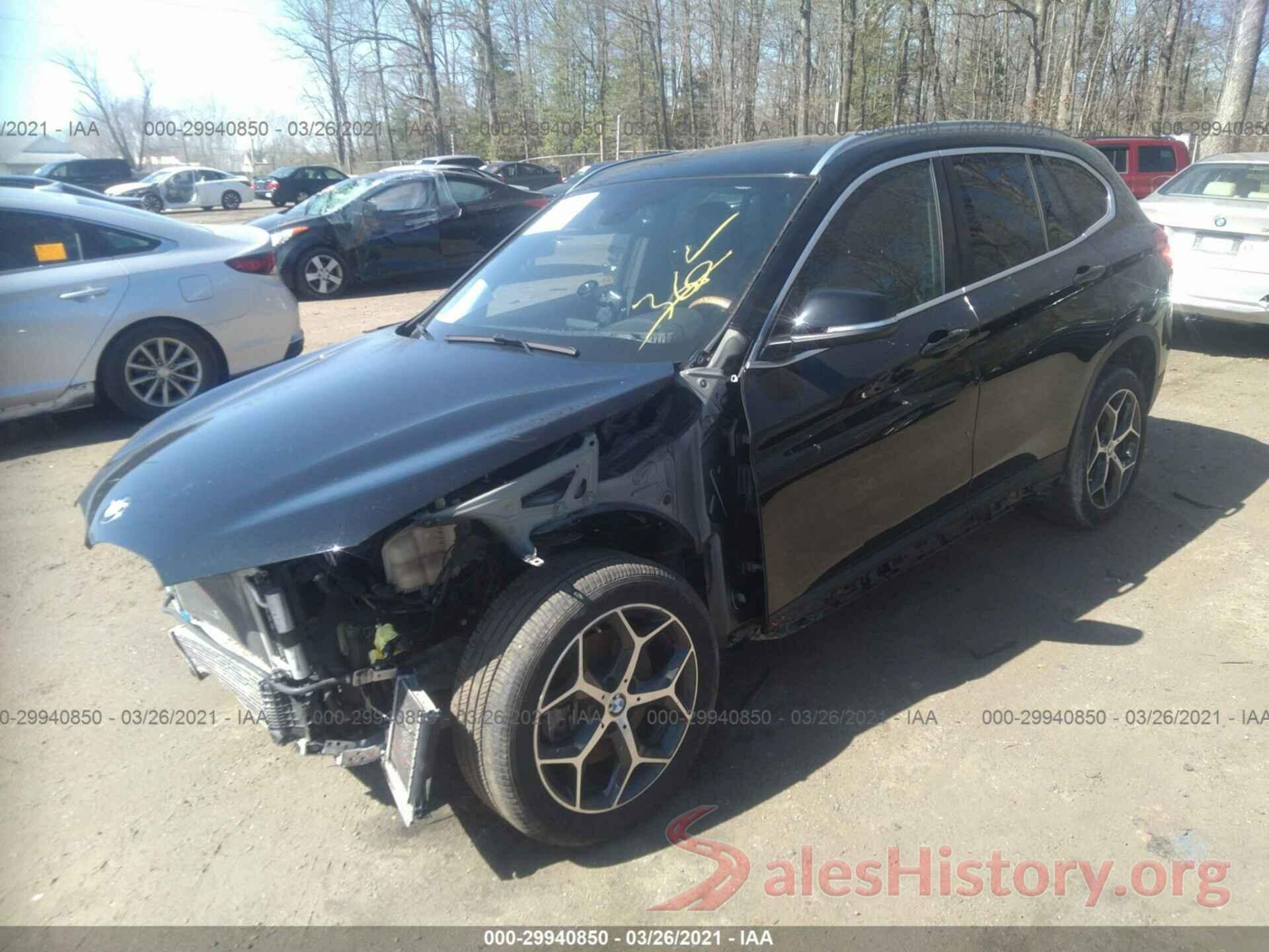 WBXHU7C30J5L08900 2018 BMW X1