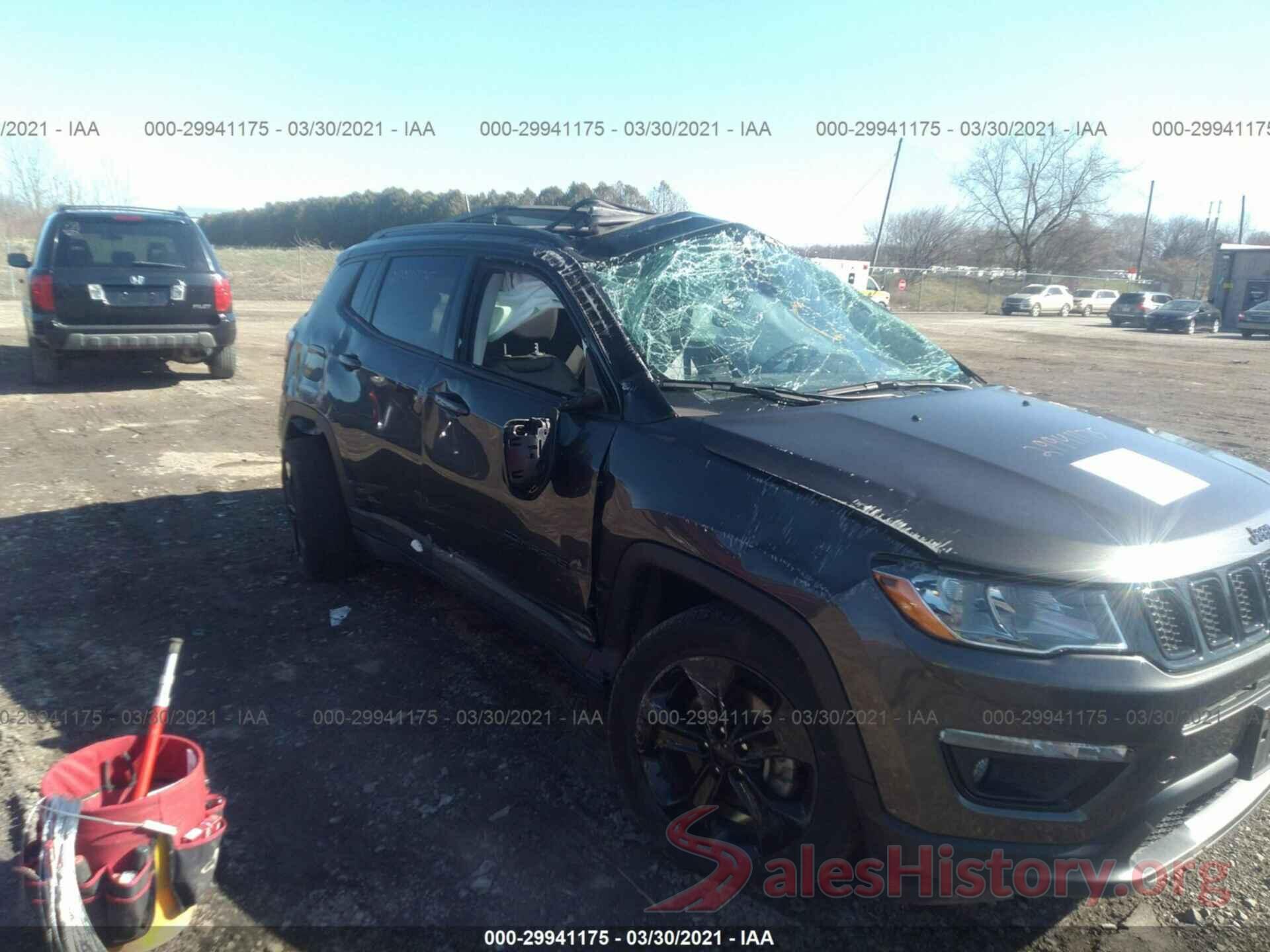 3C4NJDBB5JT480503 2018 JEEP COMPASS