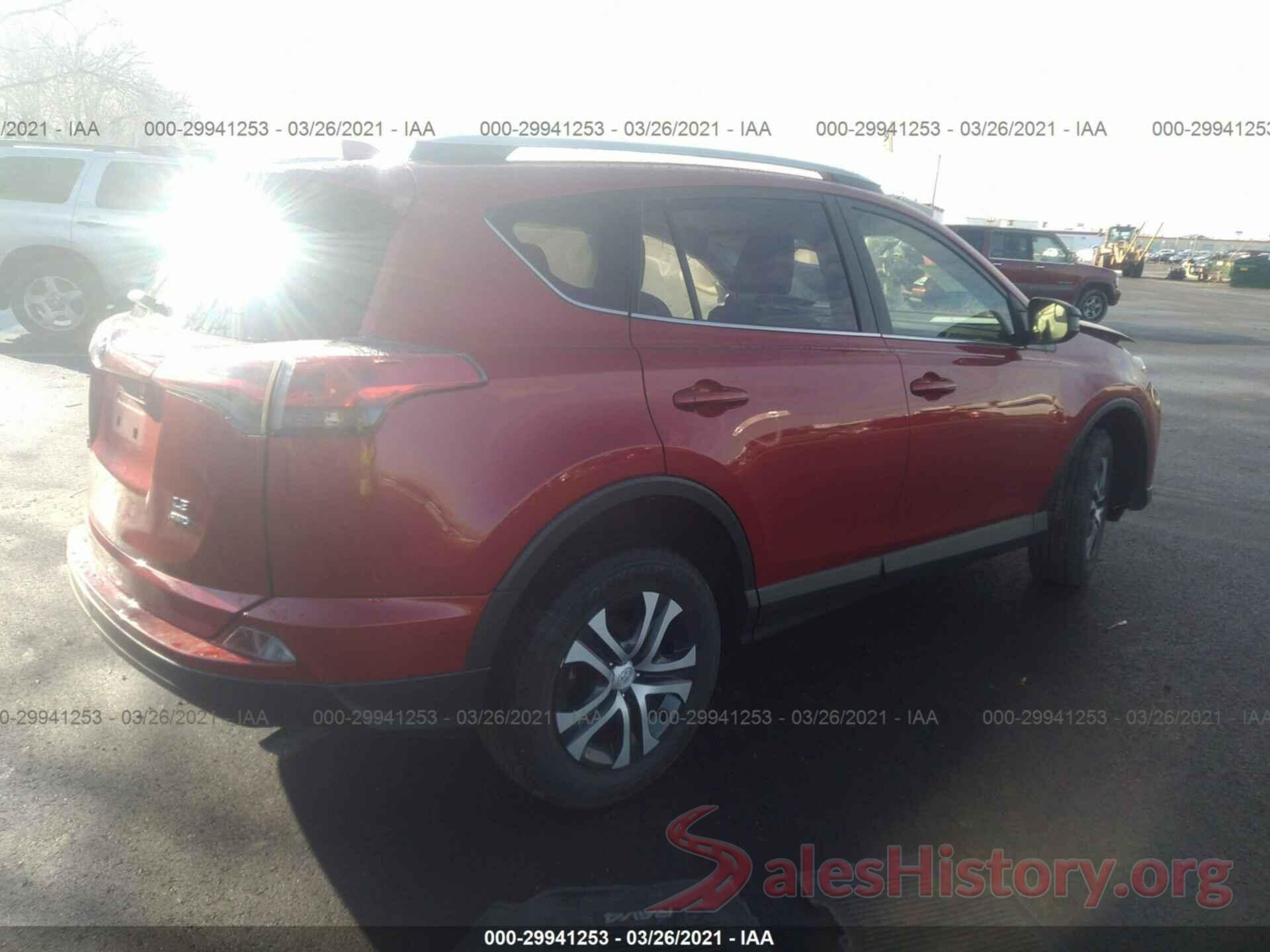 JTMBFREV7HJ110811 2017 TOYOTA RAV4