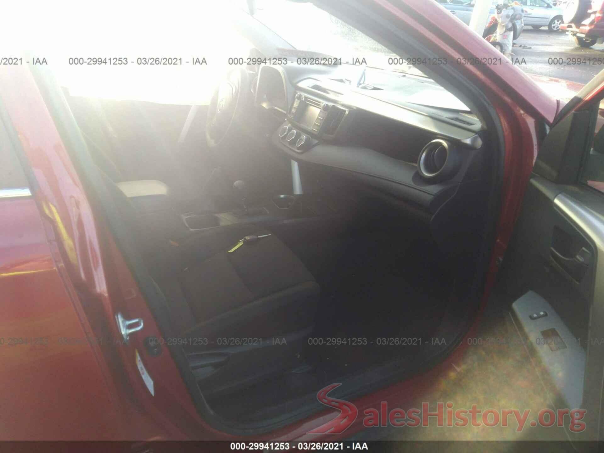 JTMBFREV7HJ110811 2017 TOYOTA RAV4