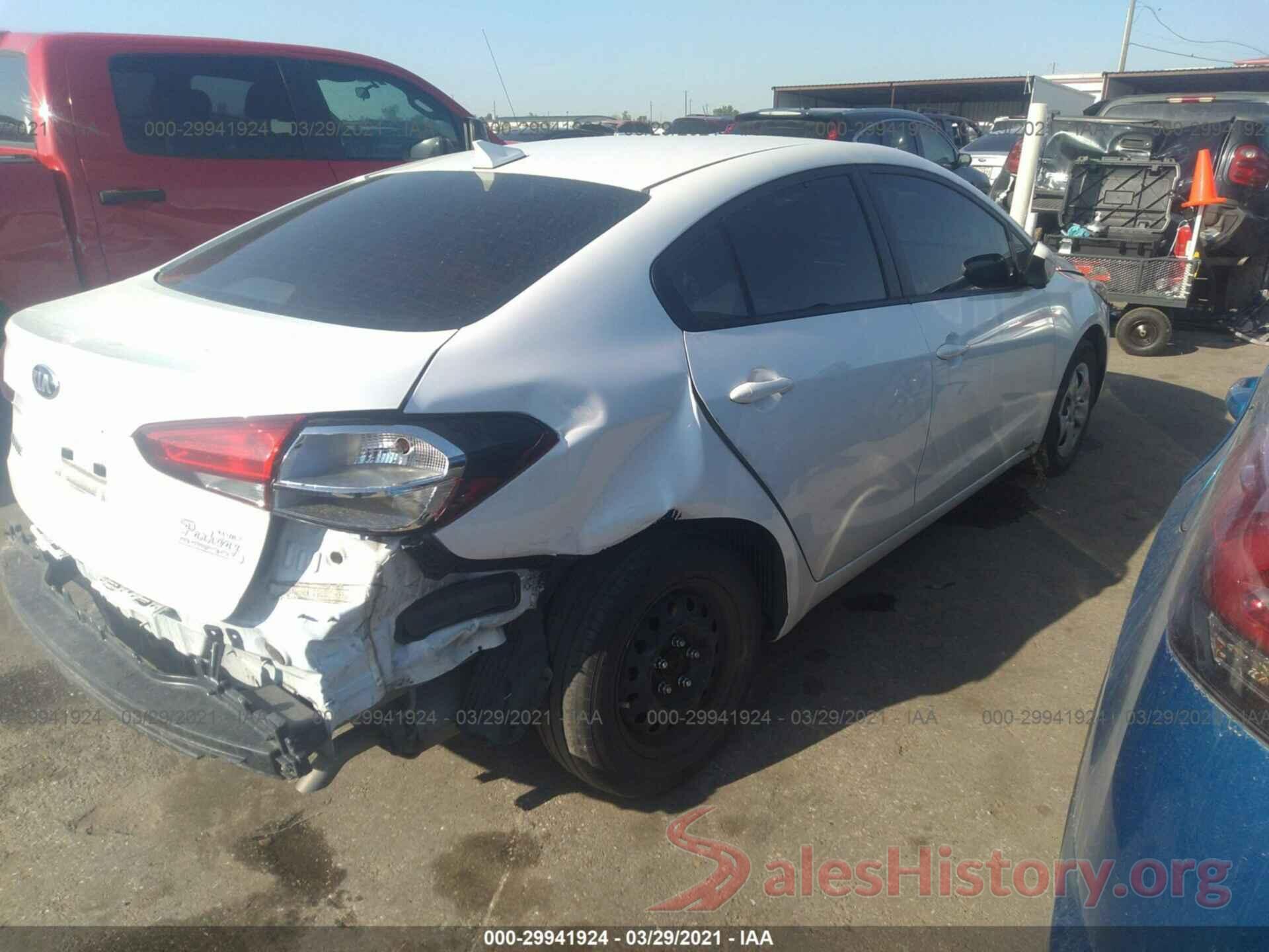 3KPFL4A77JE176041 2018 KIA FORTE