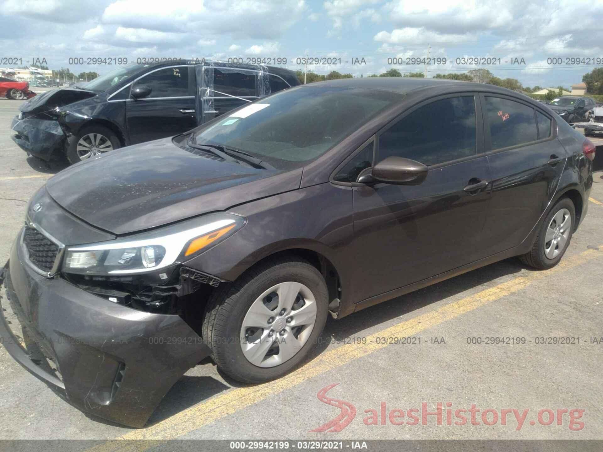 3KPFK4A77JE164944 2018 KIA FORTE