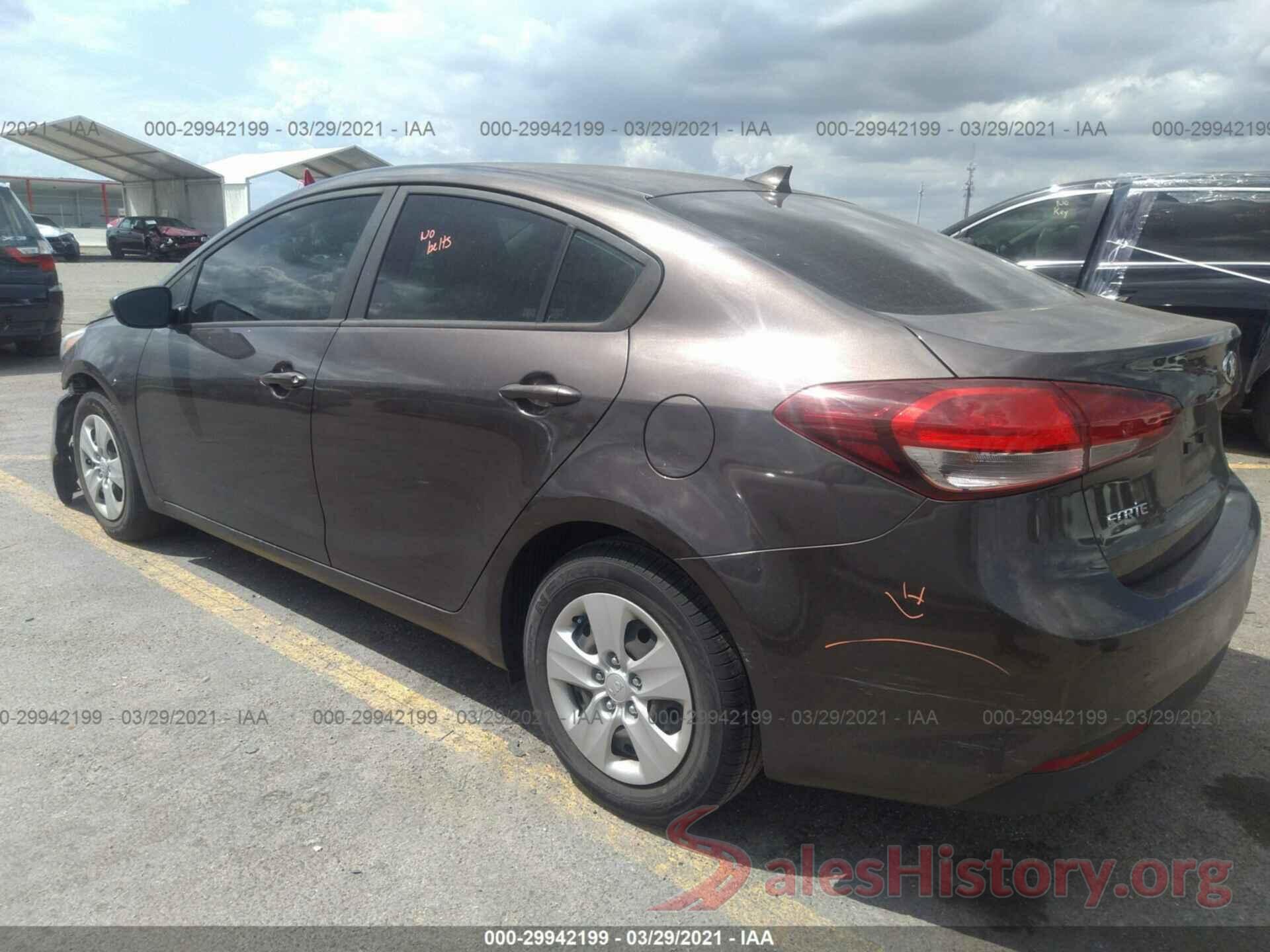 3KPFK4A77JE164944 2018 KIA FORTE