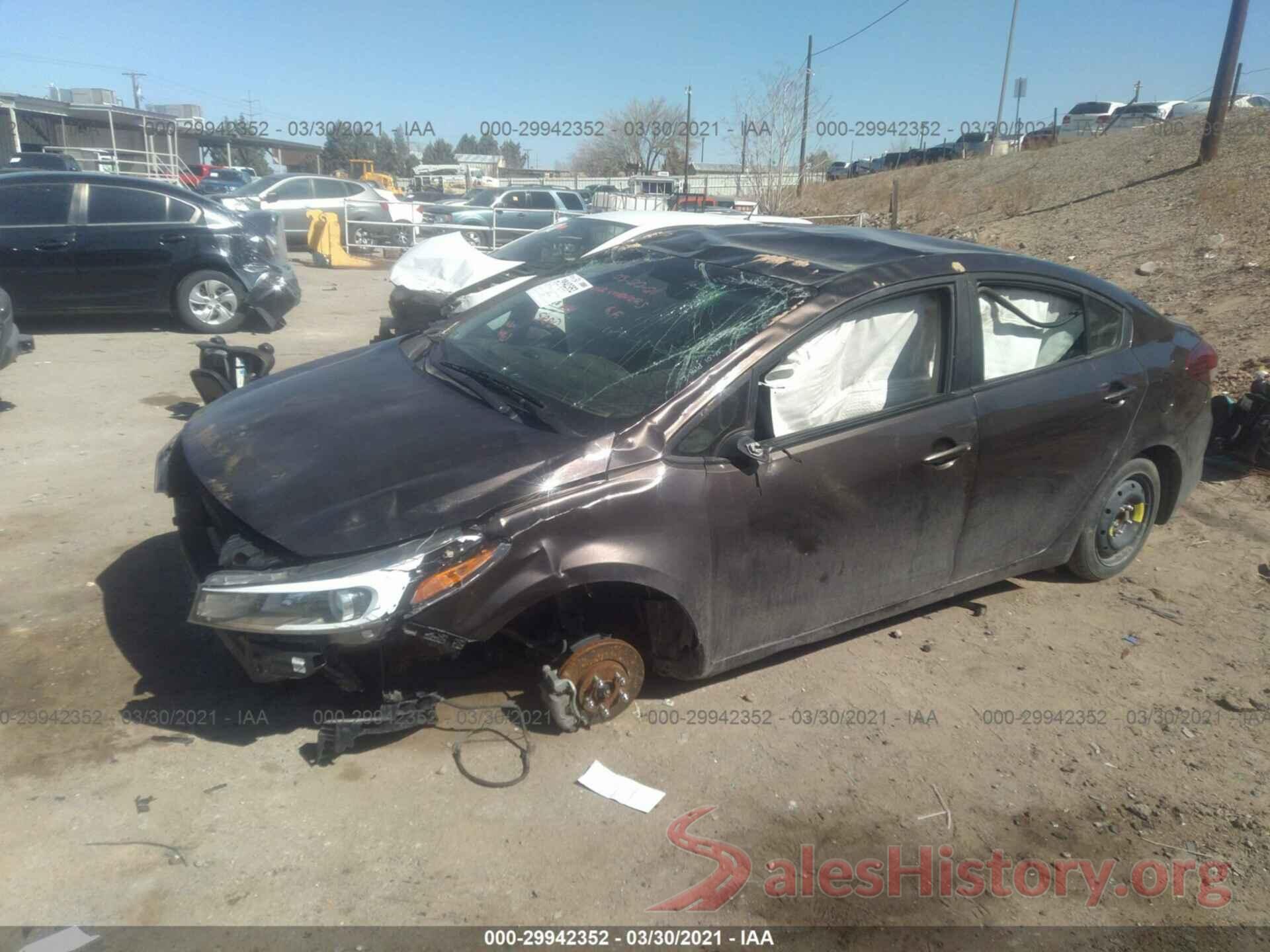 3KPFL4A77JE176900 2018 KIA FORTE