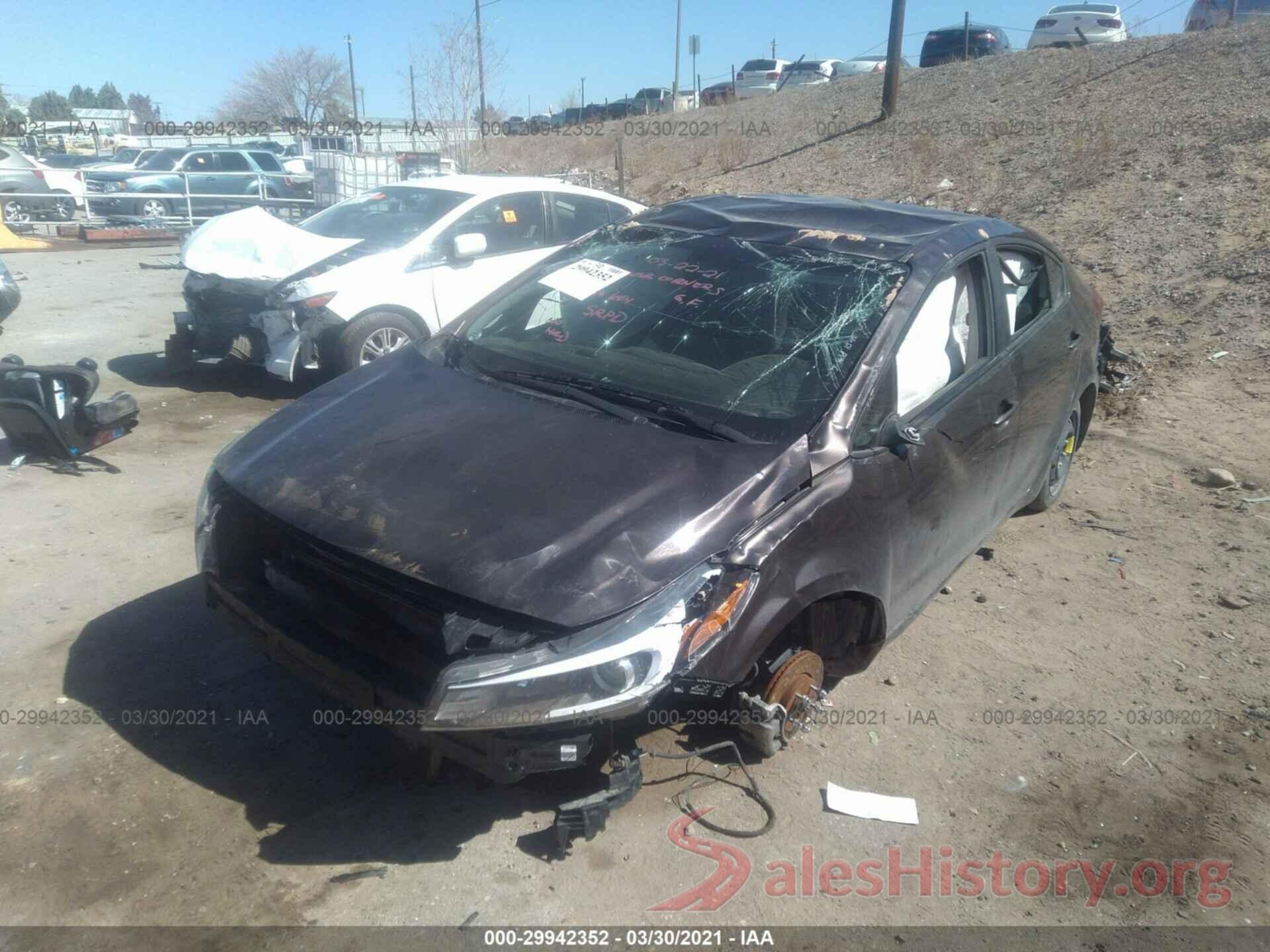 3KPFL4A77JE176900 2018 KIA FORTE