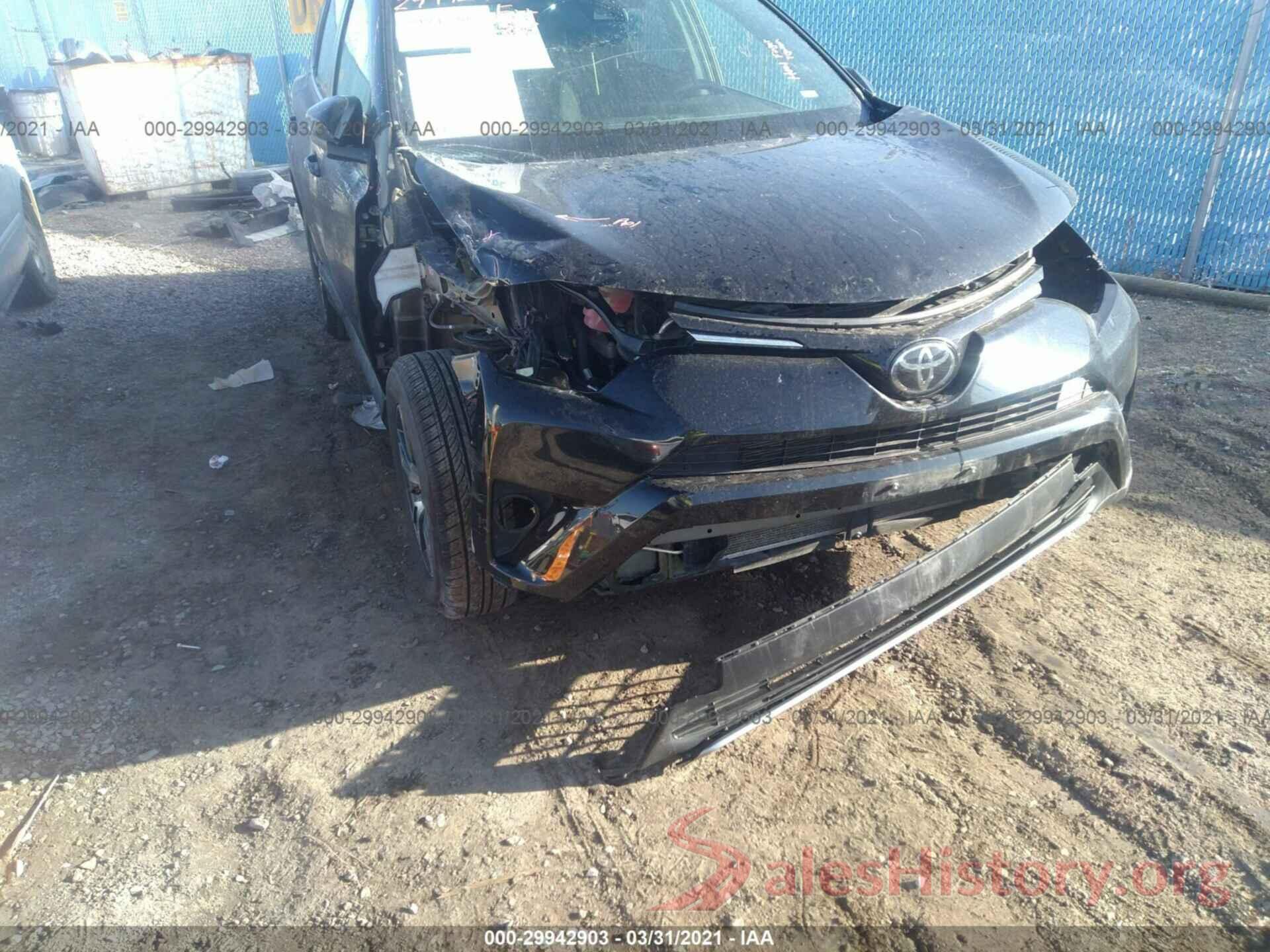 2T3RFREV3JW790339 2018 TOYOTA RAV4