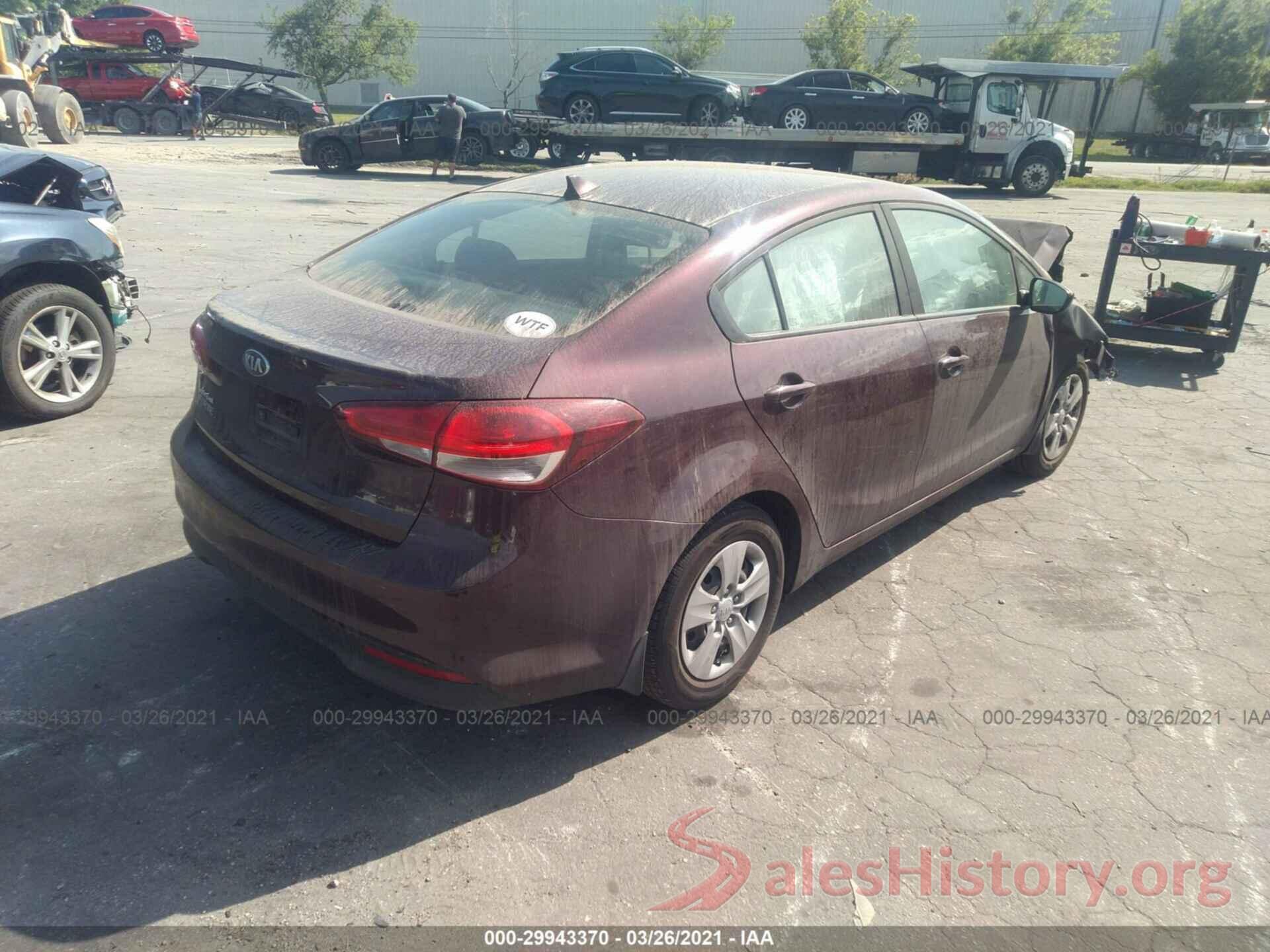 3KPFK4A76HE135378 2017 KIA FORTE