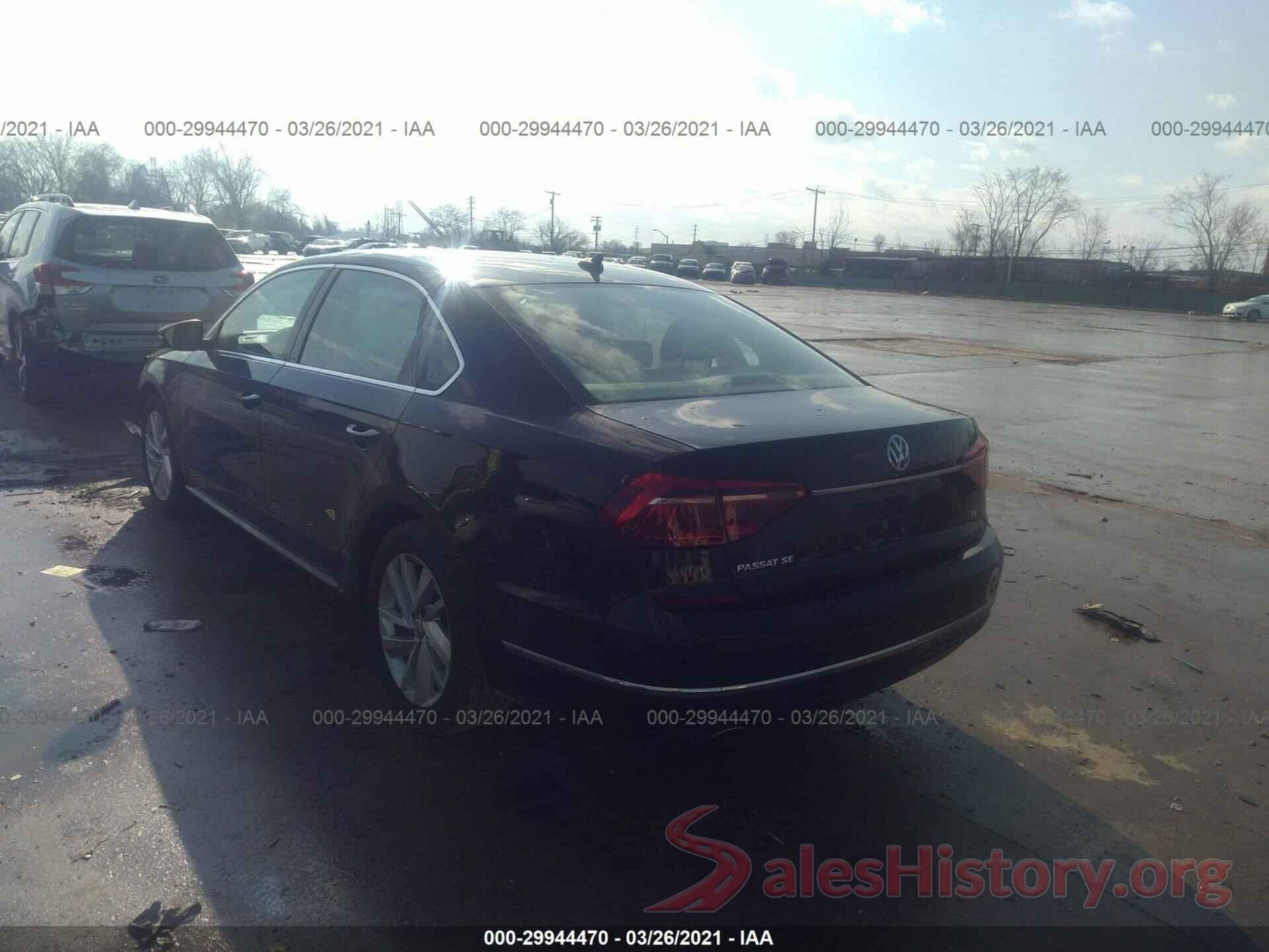 1VWBA7A37JC005717 2018 VOLKSWAGEN PASSAT