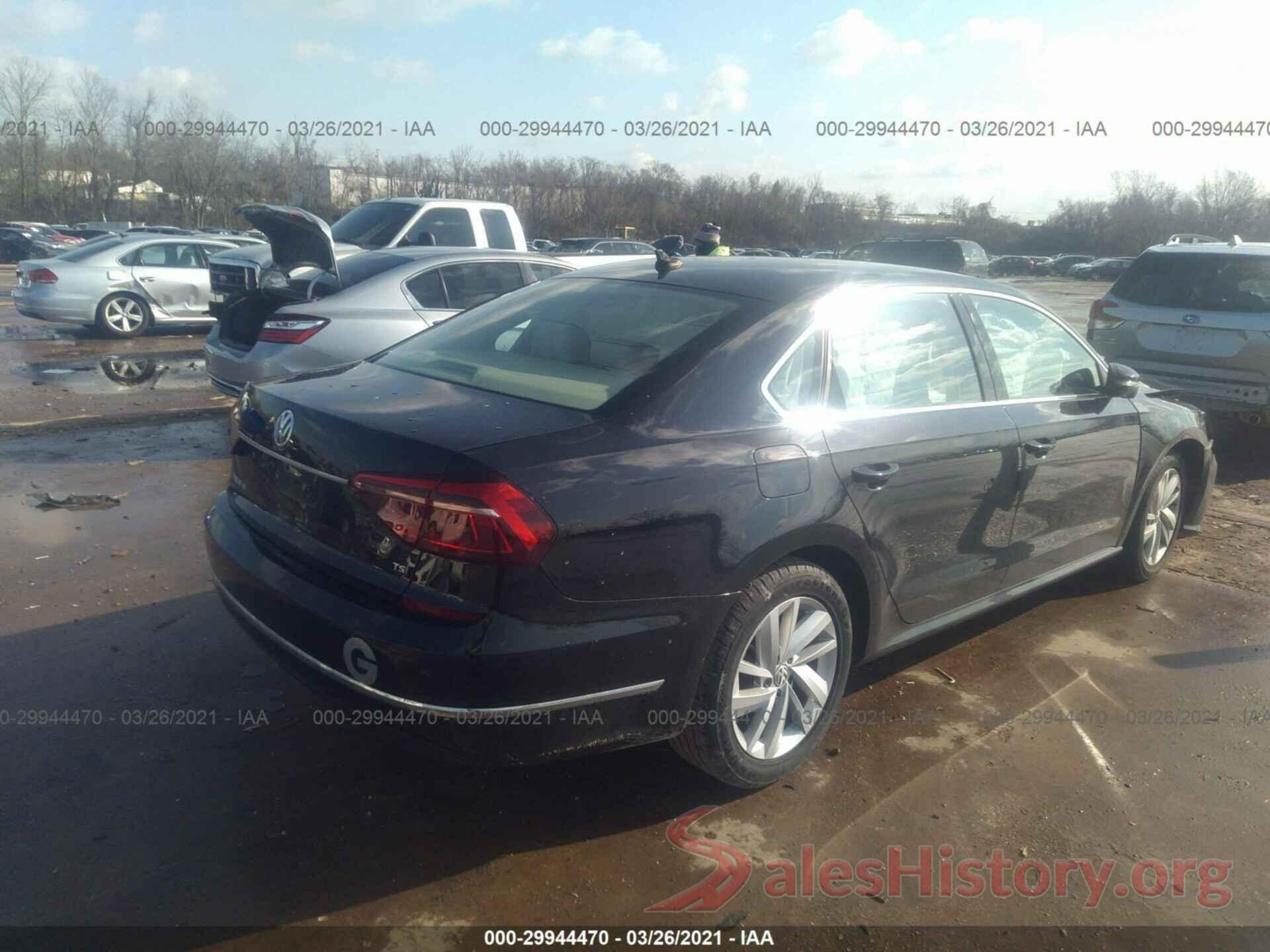 1VWBA7A37JC005717 2018 VOLKSWAGEN PASSAT