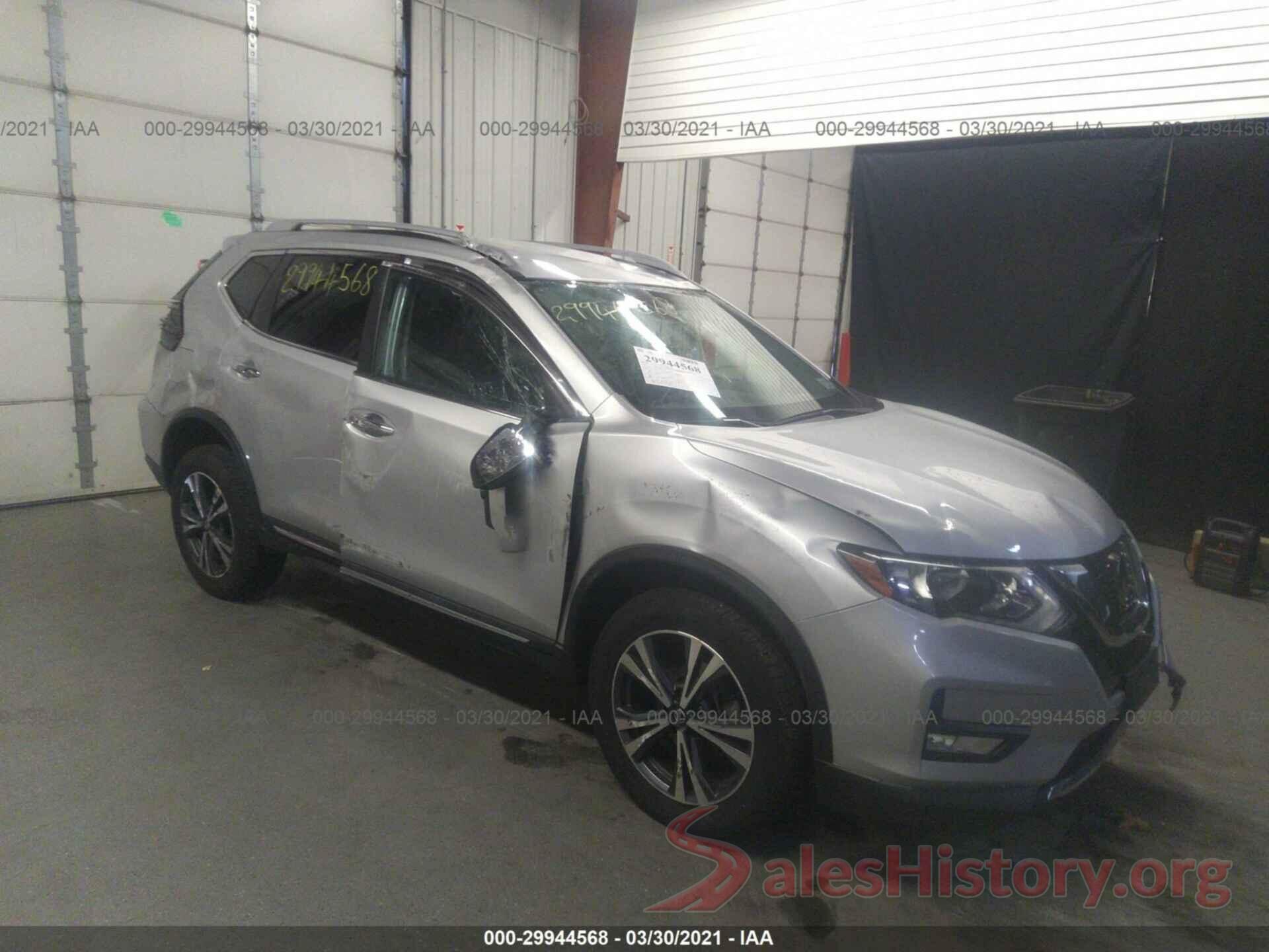 5N1AT2MV0JC797343 2018 NISSAN ROGUE