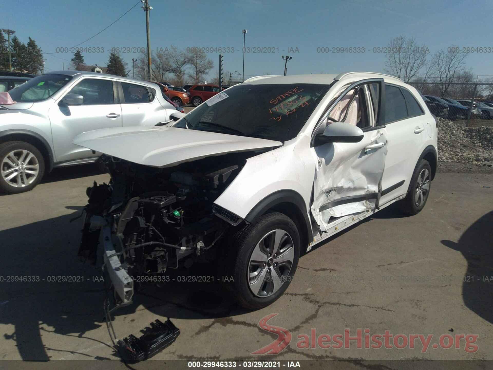 KNDCB3LC7K5246130 2019 KIA NIRO