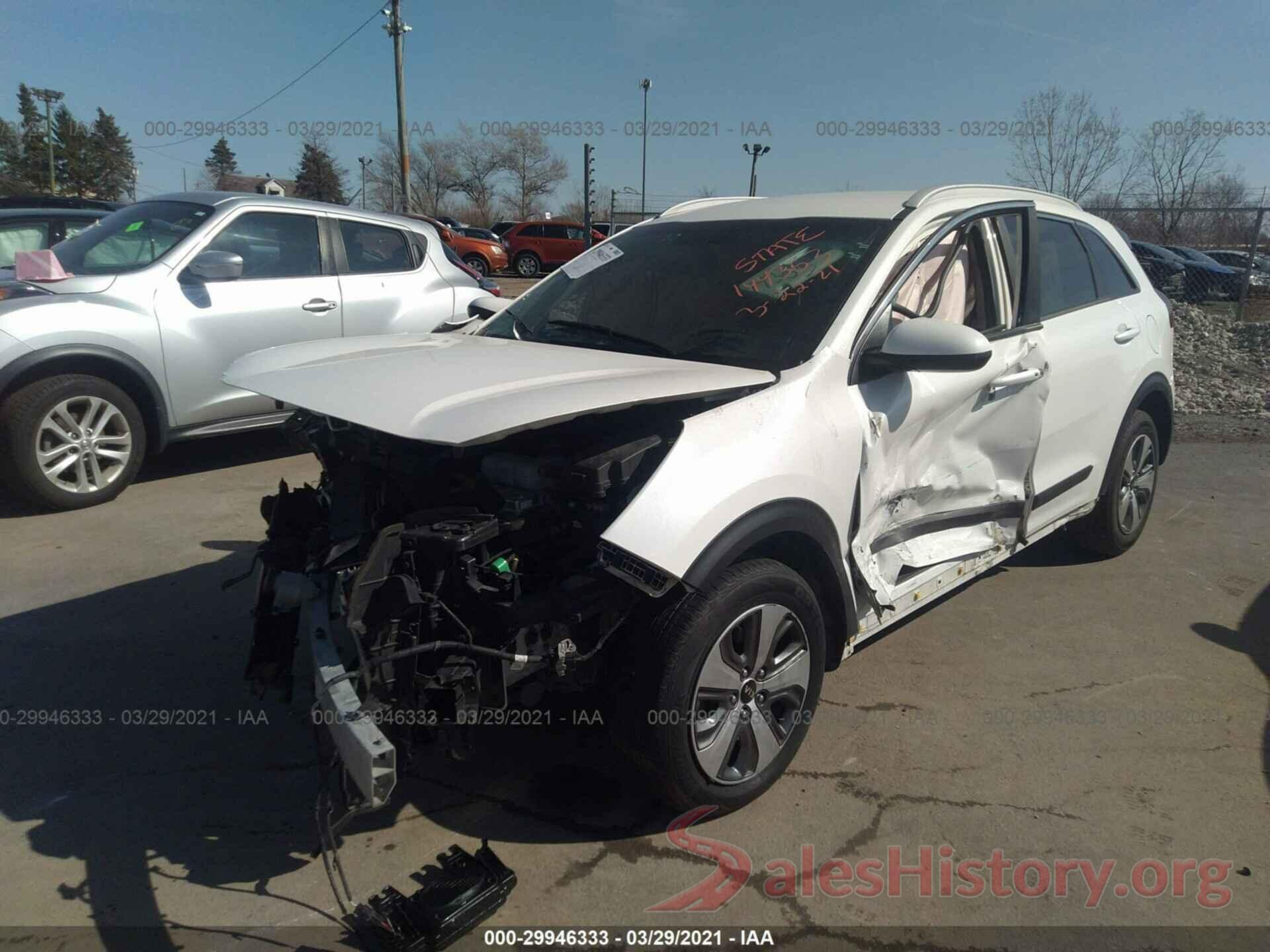 KNDCB3LC7K5246130 2019 KIA NIRO