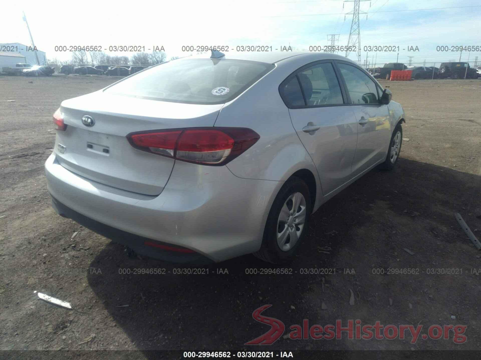 3KPFK4A70HE107589 2017 KIA FORTE