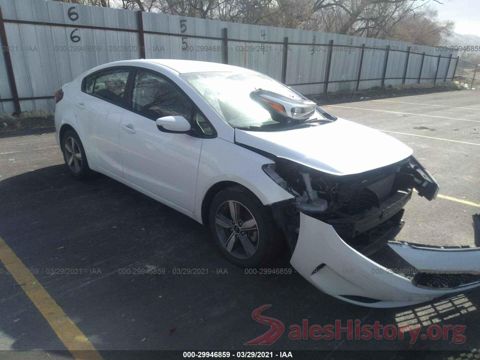 3KPFL4A72JE225890 2018 KIA FORTE