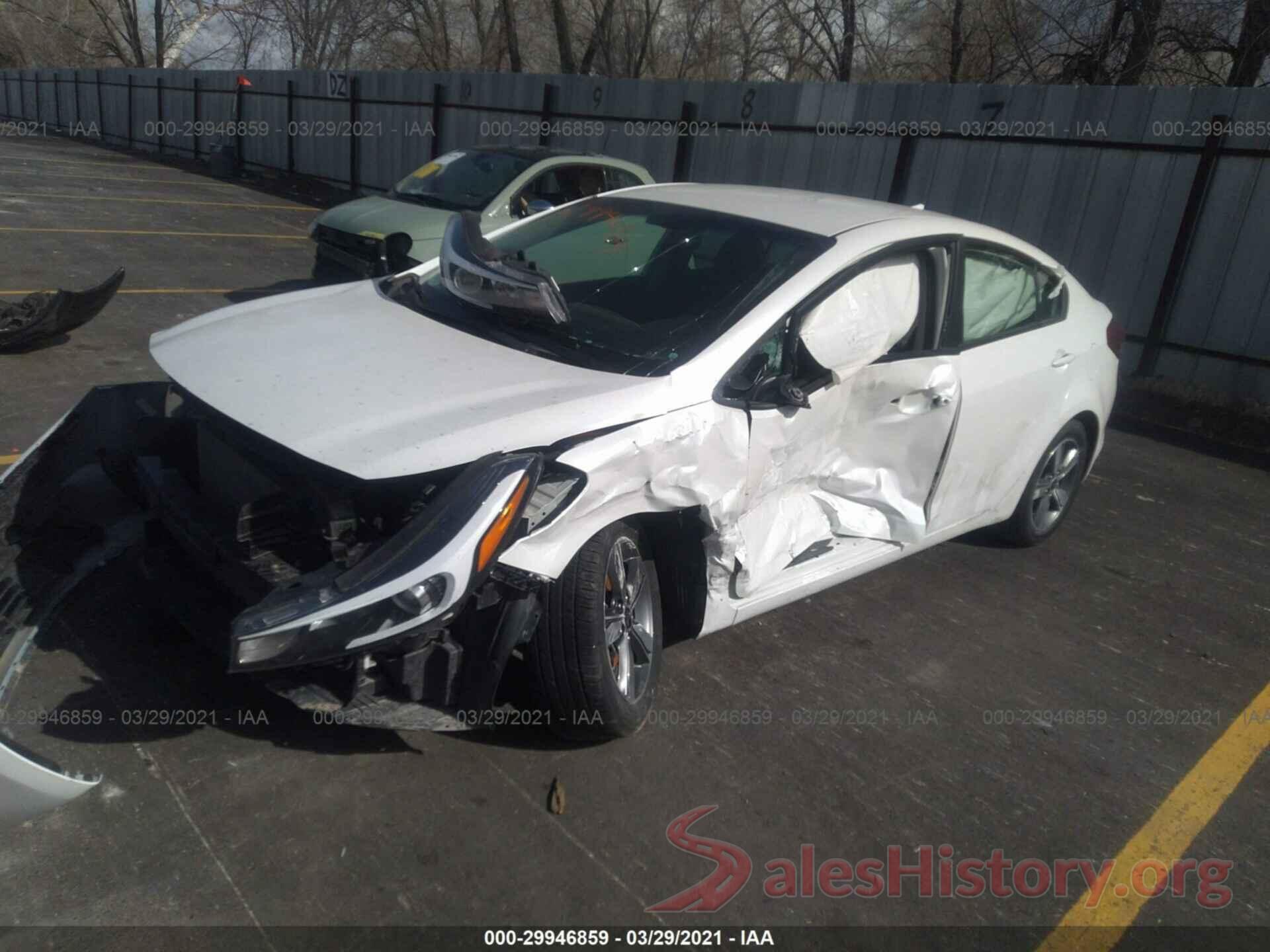 3KPFL4A72JE225890 2018 KIA FORTE