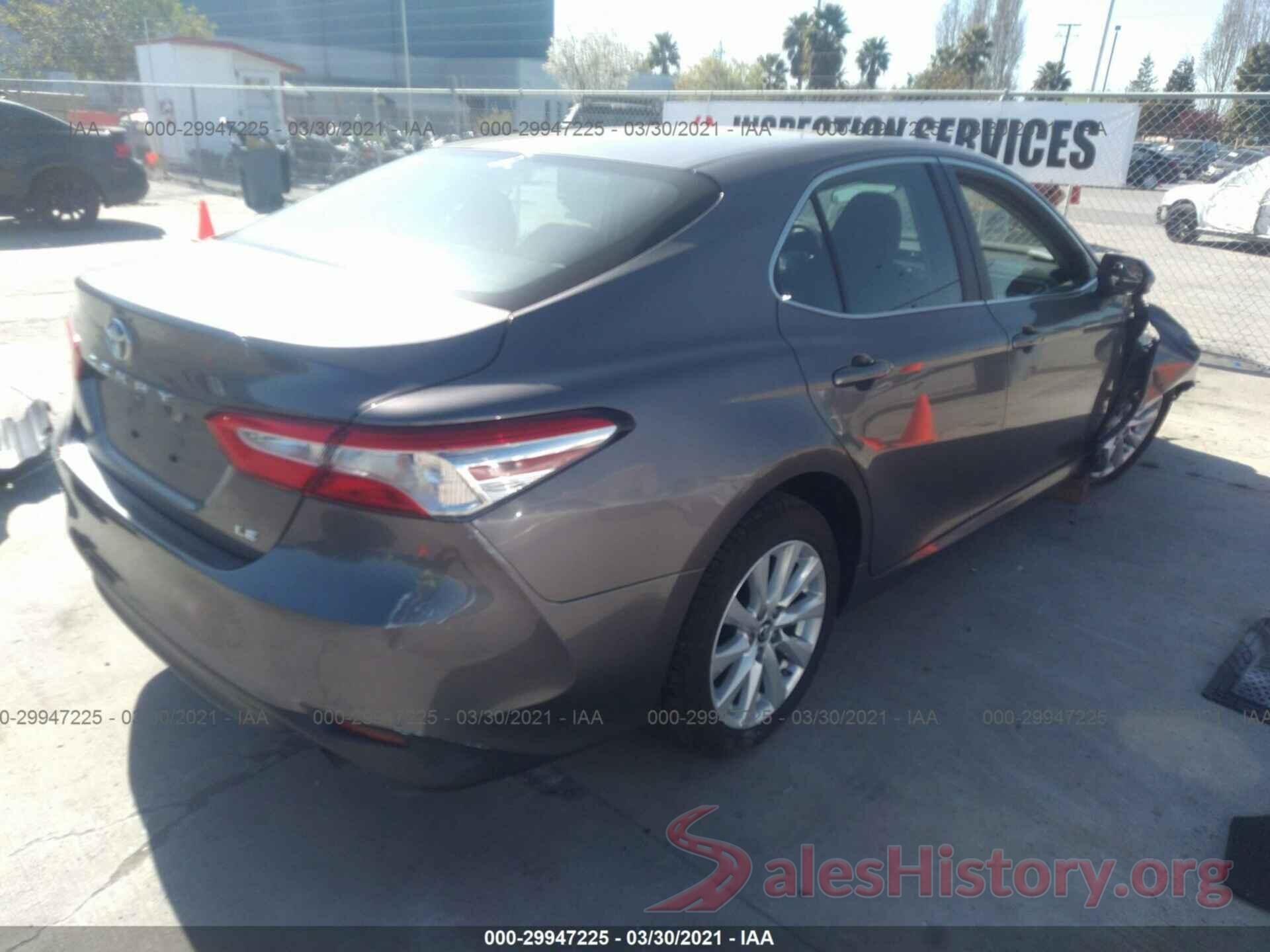 4T1B11HKXJU512663 2018 TOYOTA CAMRY