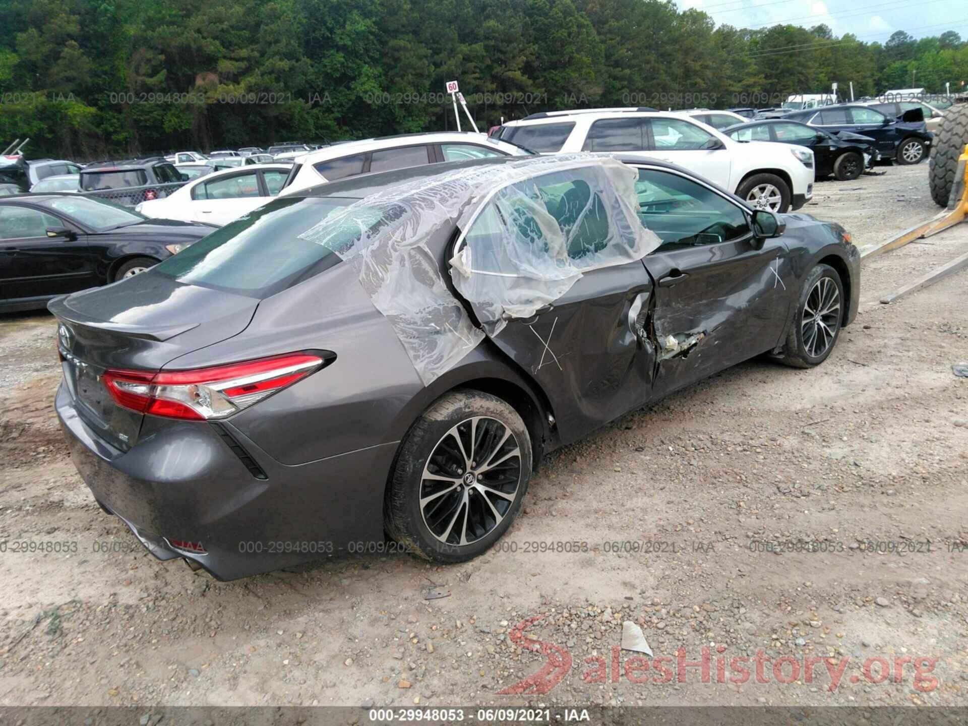 4T1B11HK2JU528534 2018 TOYOTA CAMRY