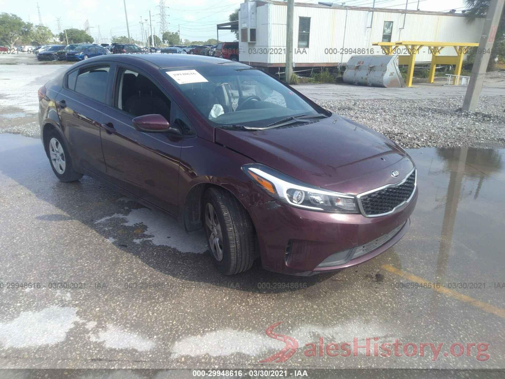 3KPFK4A76JE258197 2018 KIA FORTE