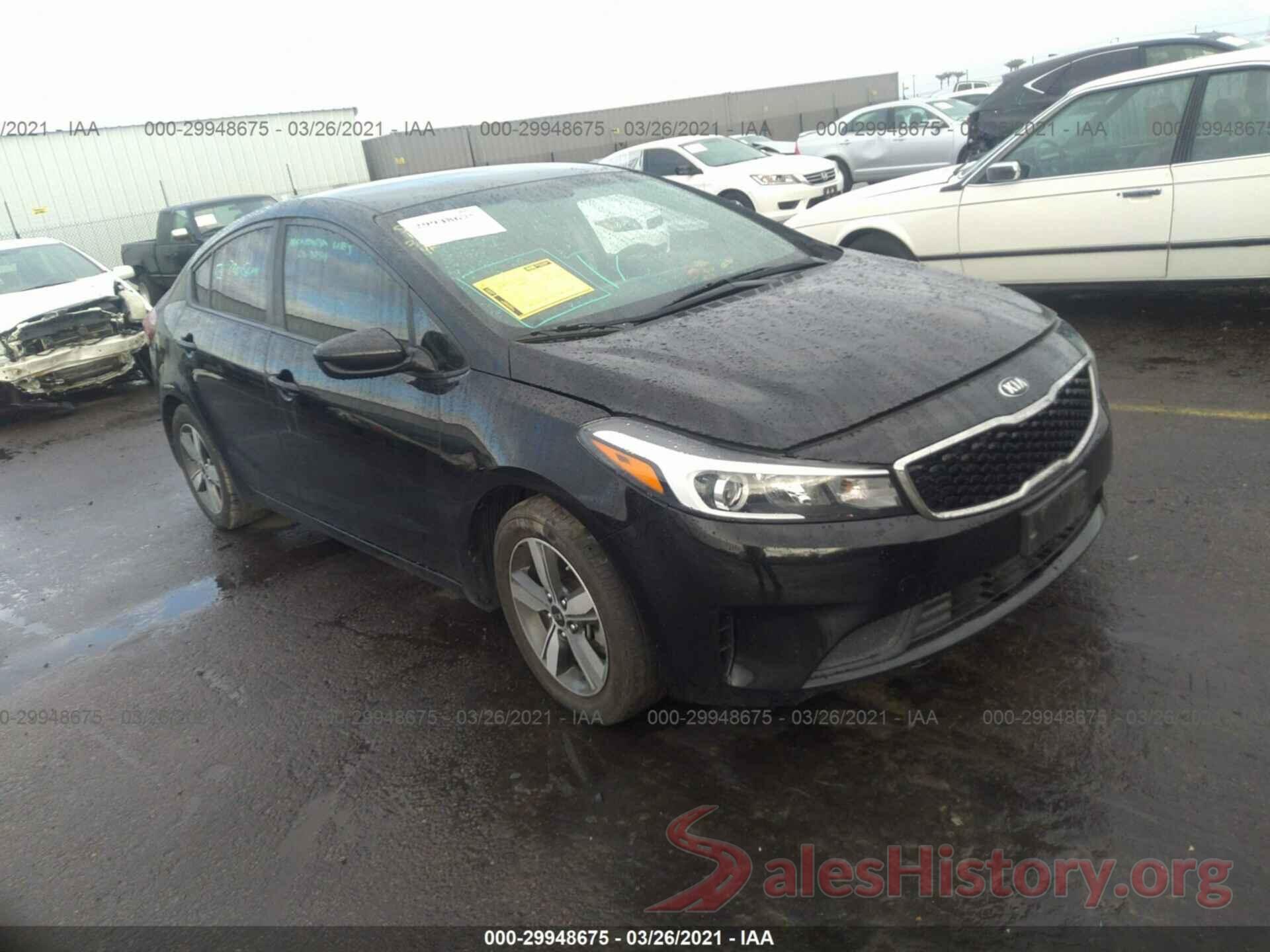 3KPFL4A78JE166215 2018 KIA FORTE