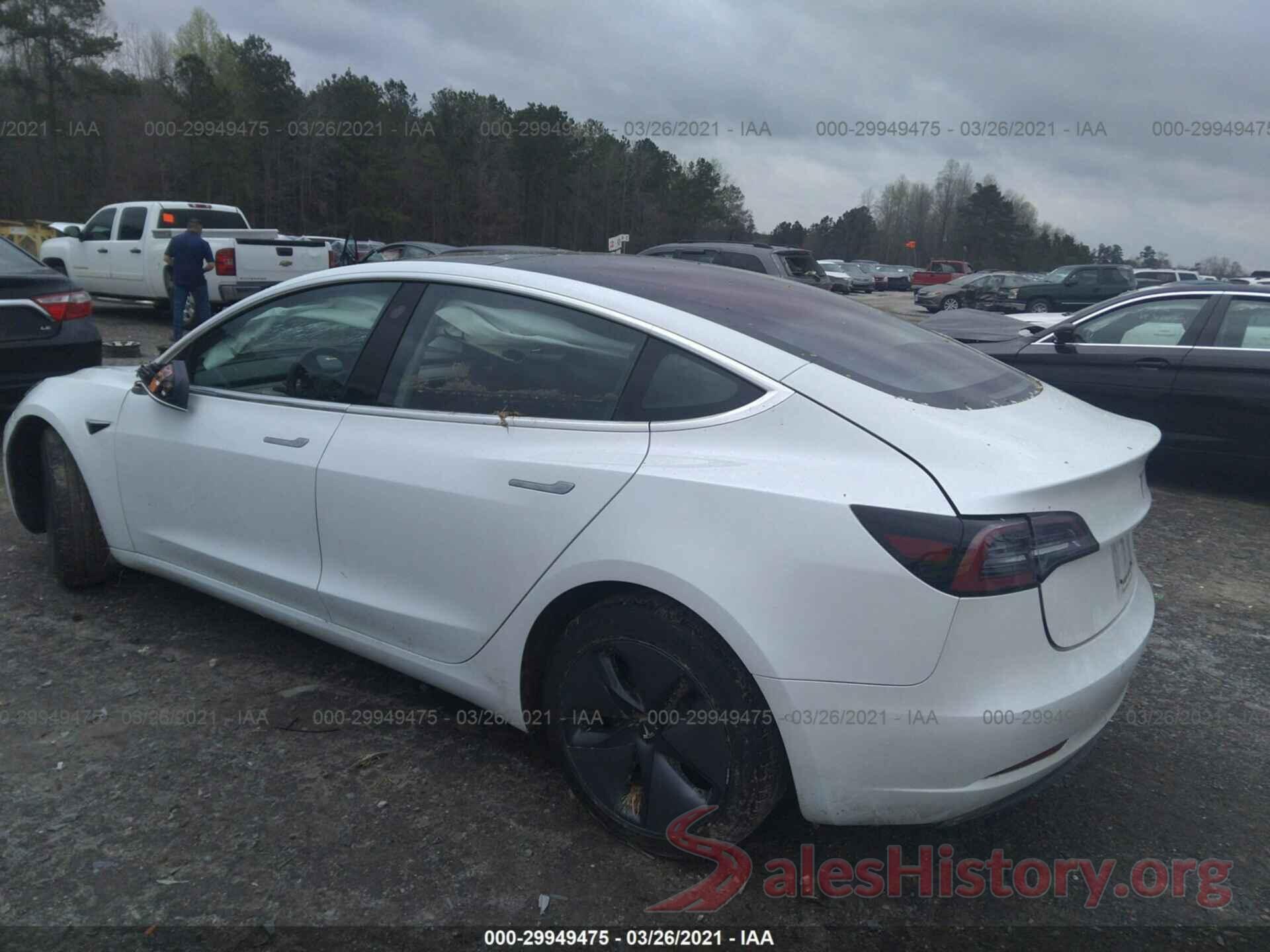 5YJ3E1EA8JF009165 2018 TESLA MODEL 3