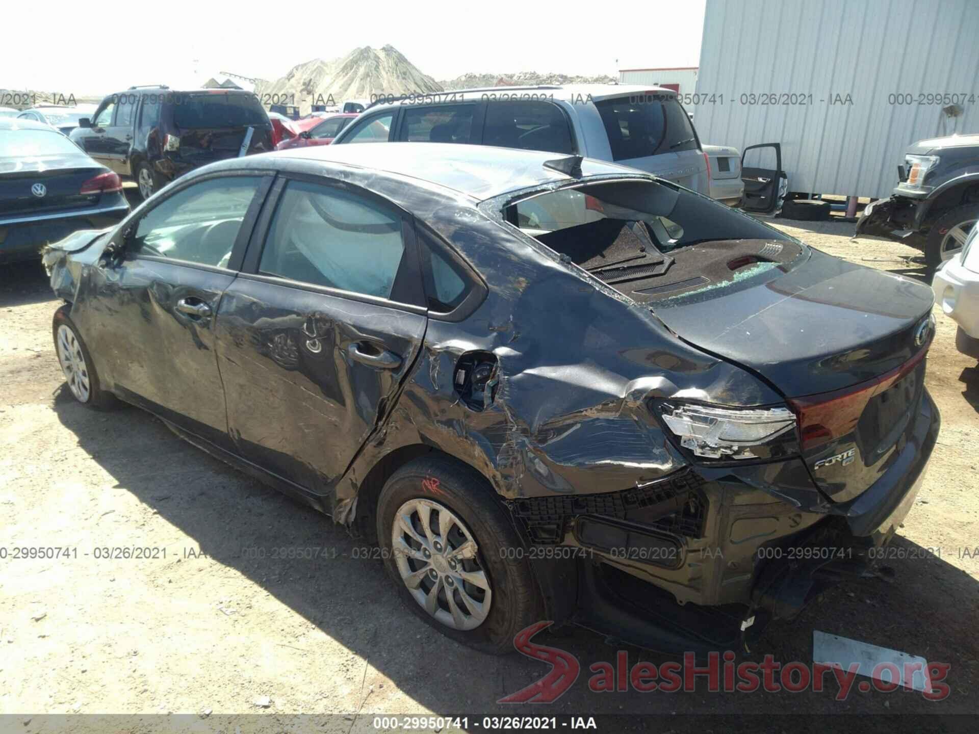 3KPF24AD4LE158639 2020 KIA FORTE