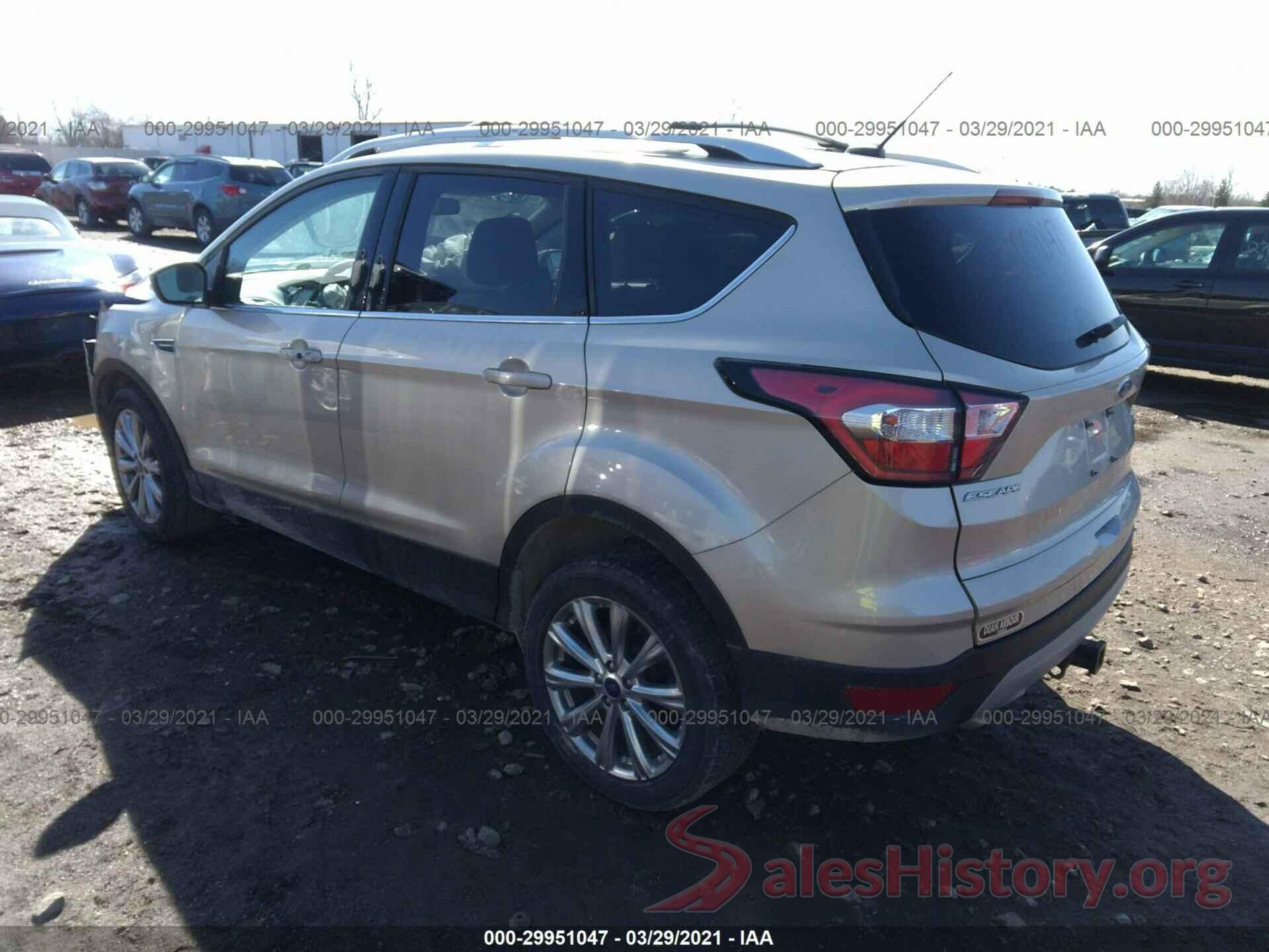 1FMCU9J9XHUE53819 2017 FORD ESCAPE