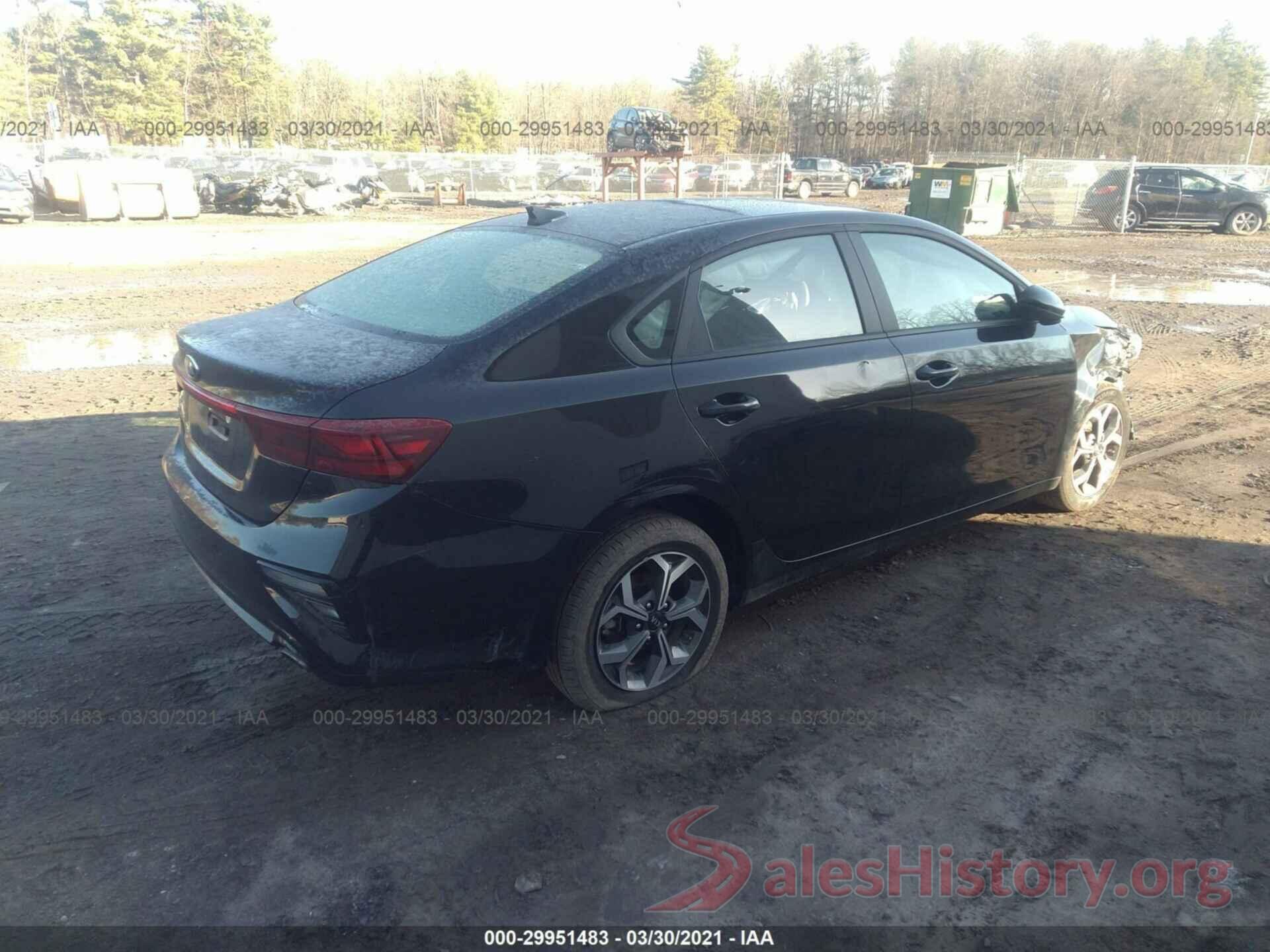 3KPF24AD7ME307708 2021 KIA FORTE