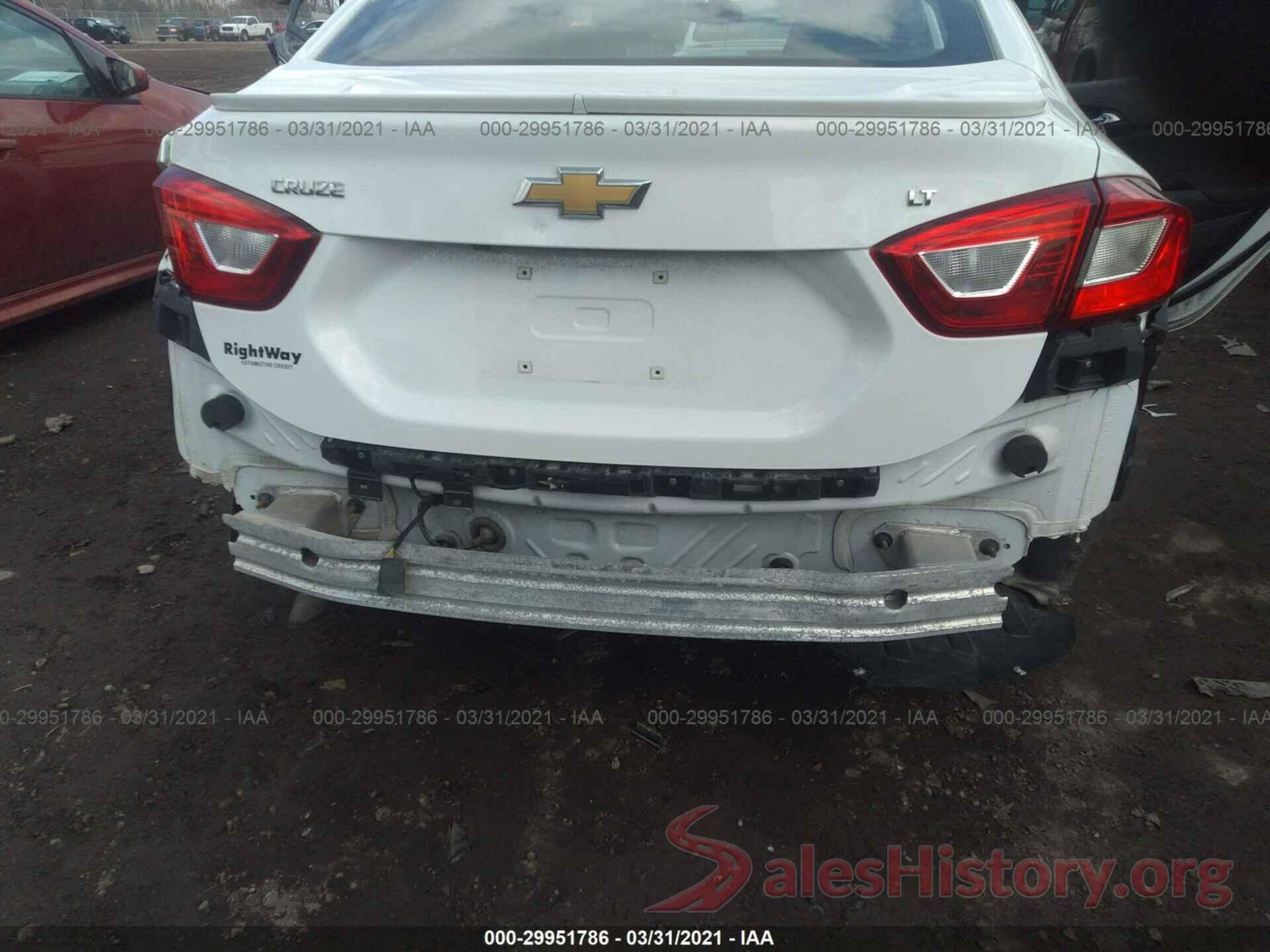 1G1BE5SM7J7110553 2018 CHEVROLET CRUZE