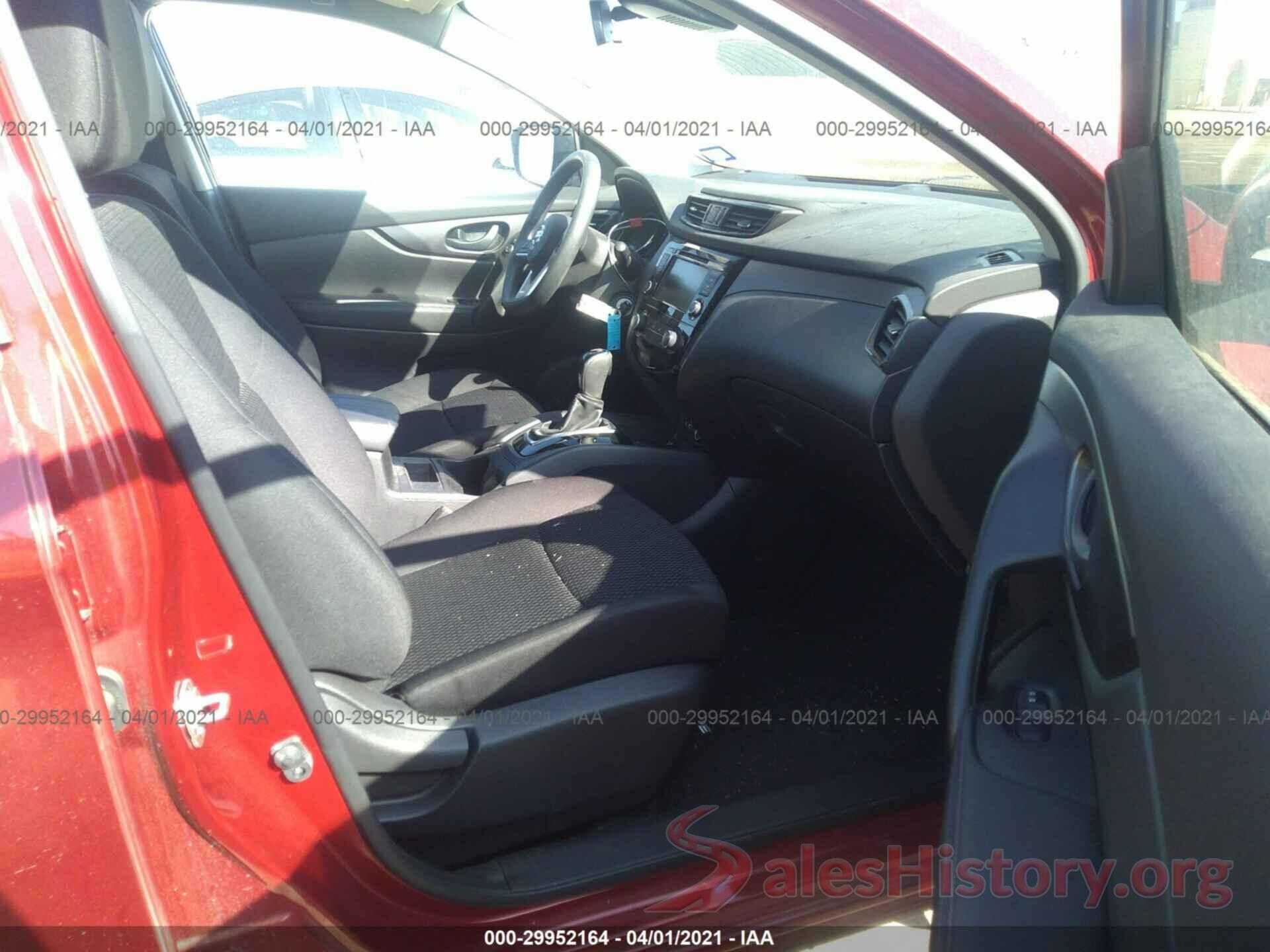 JN1BJ1CV6LW251418 2020 NISSAN ROGUE SPORT