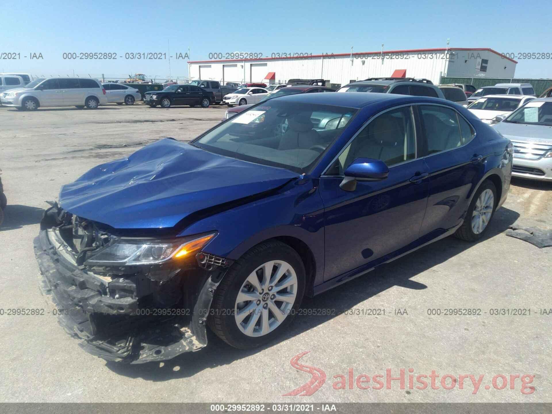 4T1B11HKXJU662806 2018 TOYOTA CAMRY