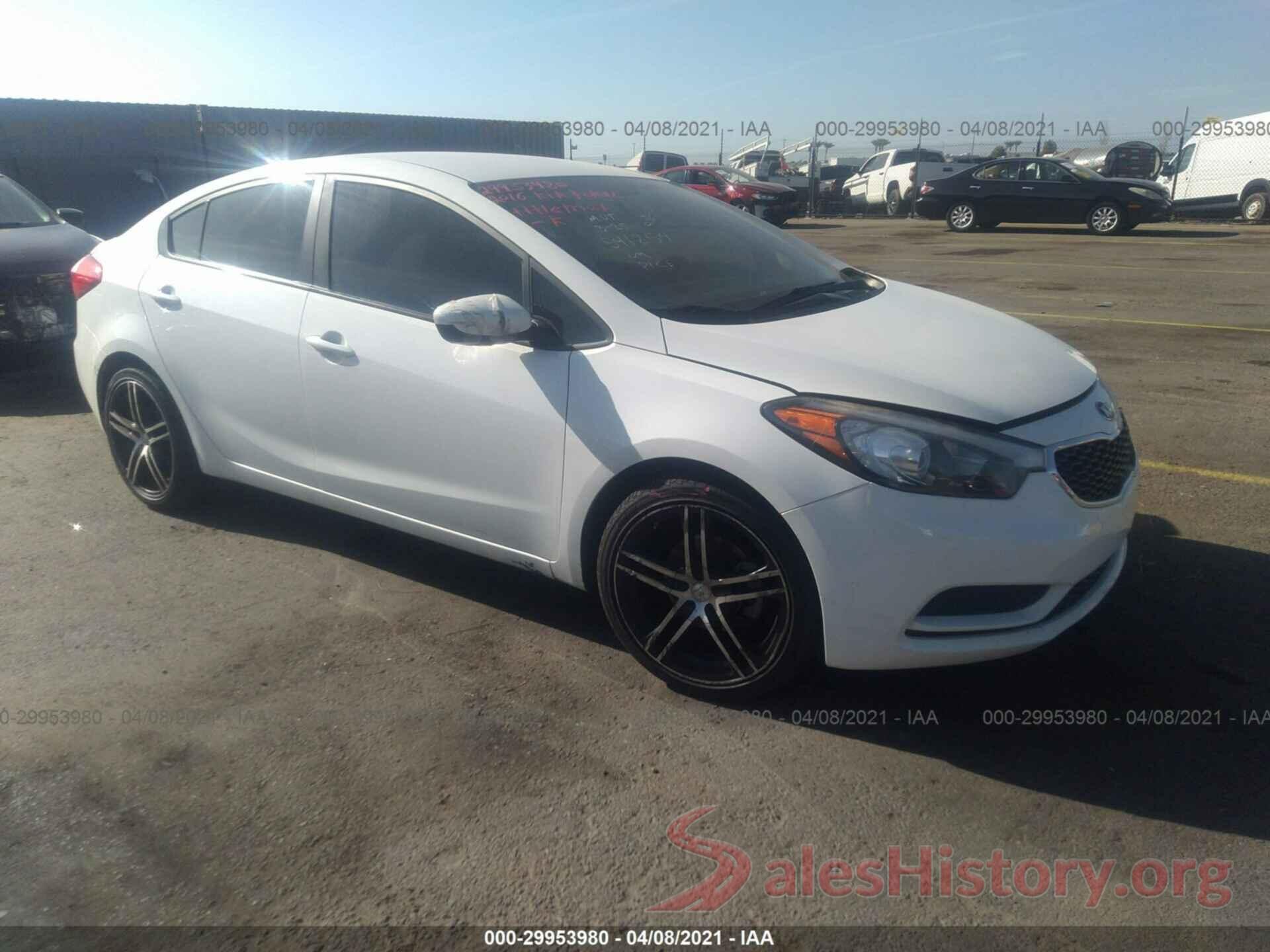 KNAFK4A61G5591254 2016 KIA FORTE