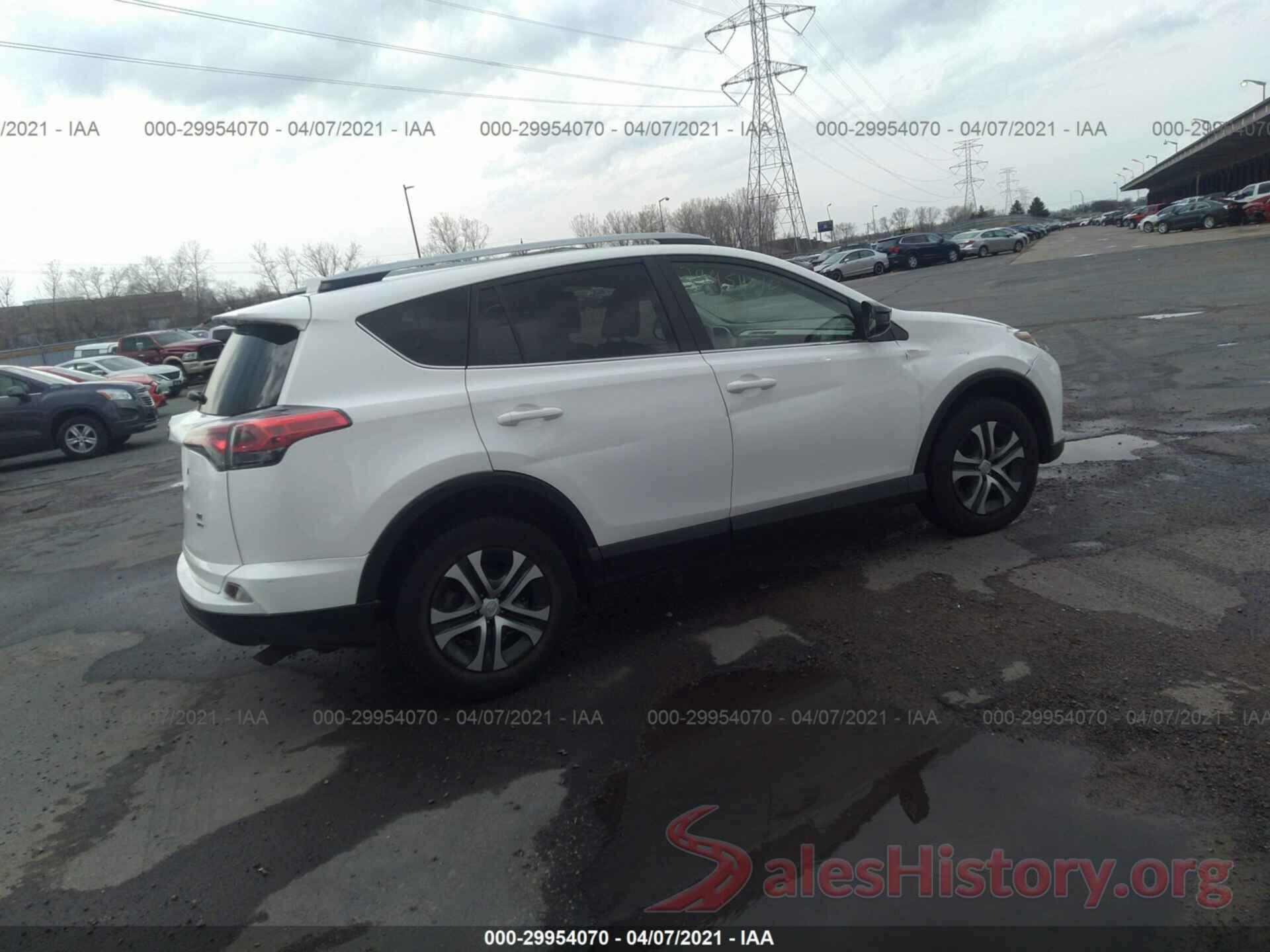 JTMBFREV3JJ720873 2018 TOYOTA RAV4