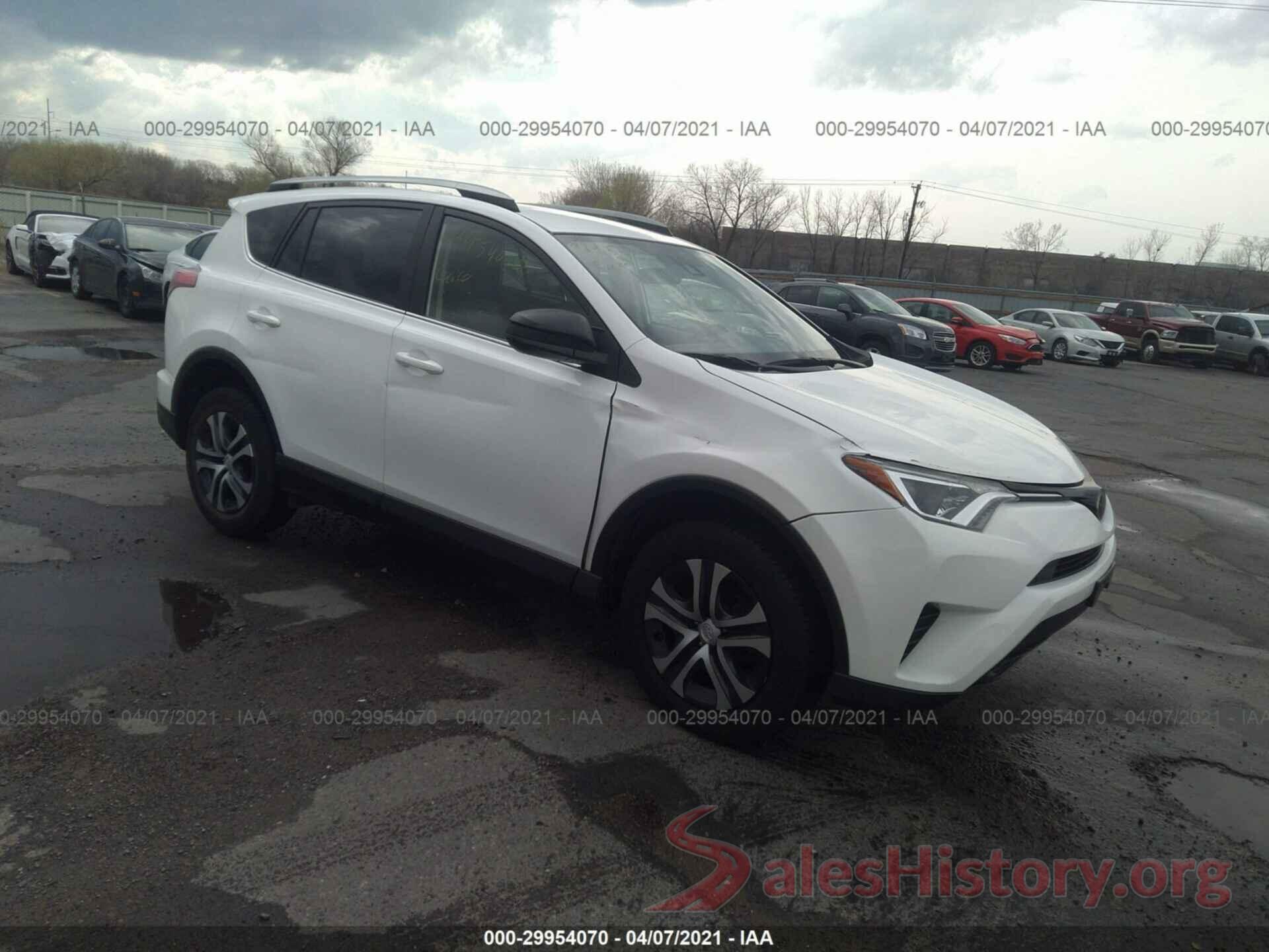 JTMBFREV3JJ720873 2018 TOYOTA RAV4