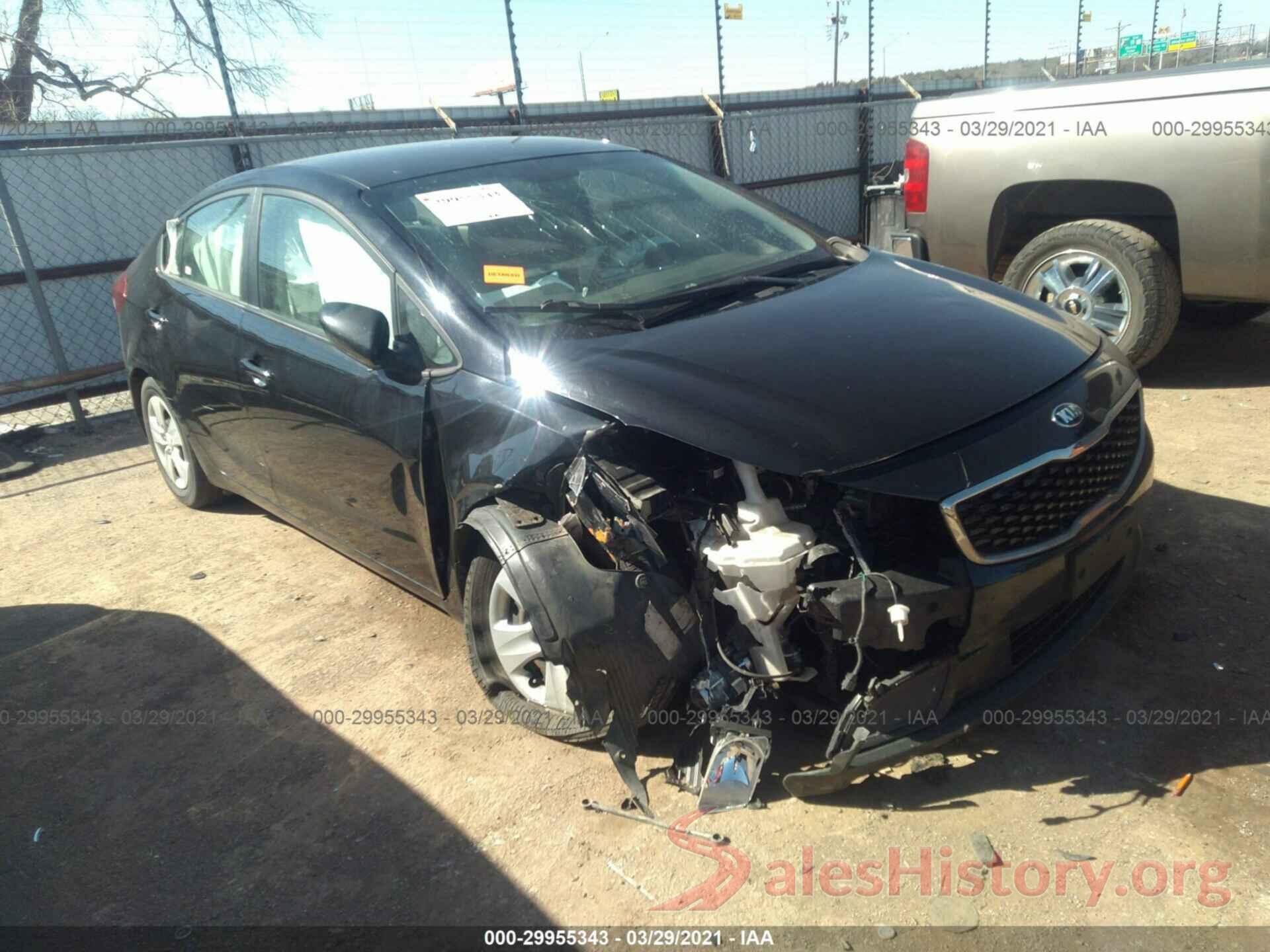 3KPFL4A73HE070437 2017 KIA FORTE