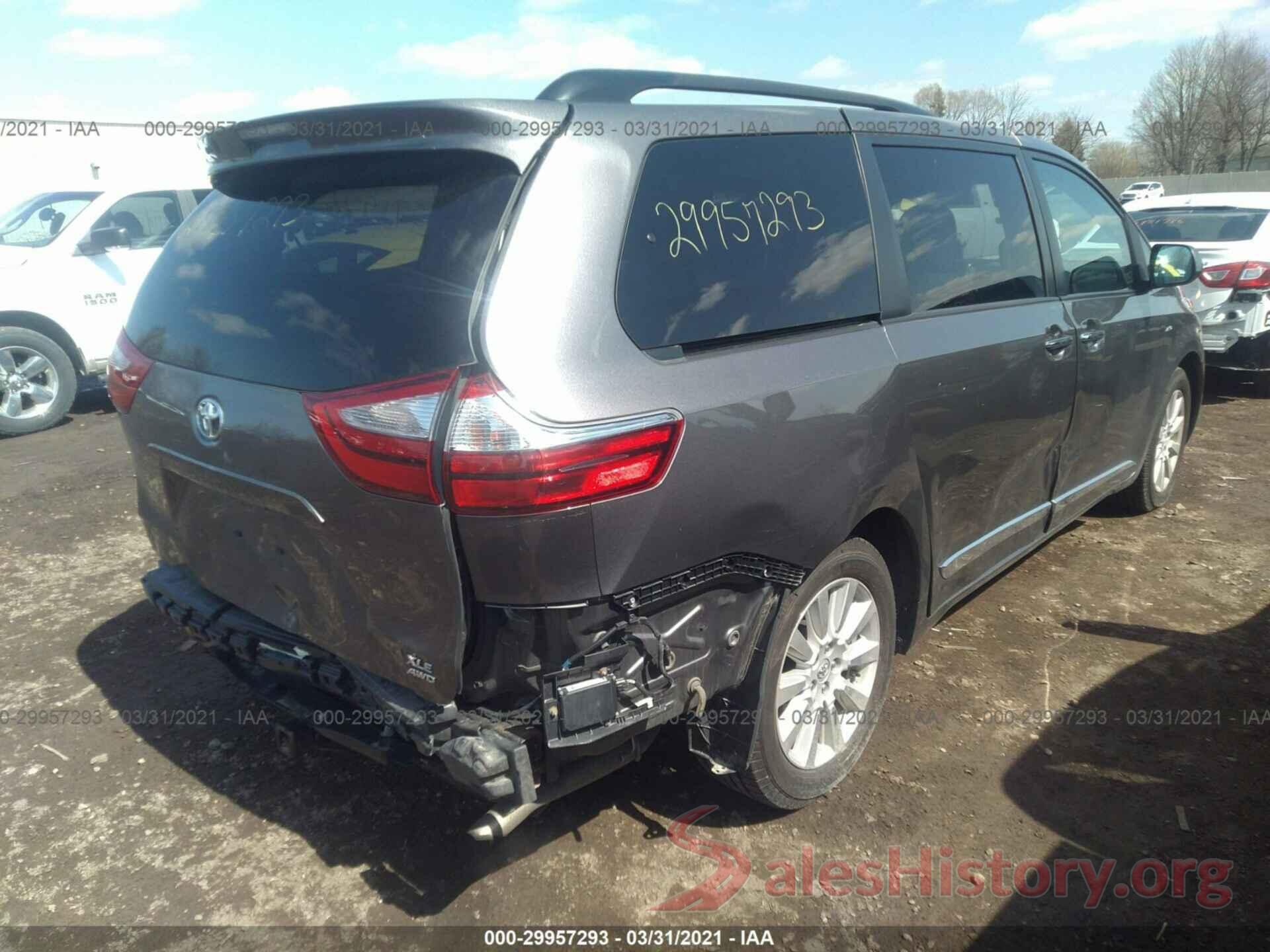 5TDDZ3DC0HS147568 2017 TOYOTA SIENNA