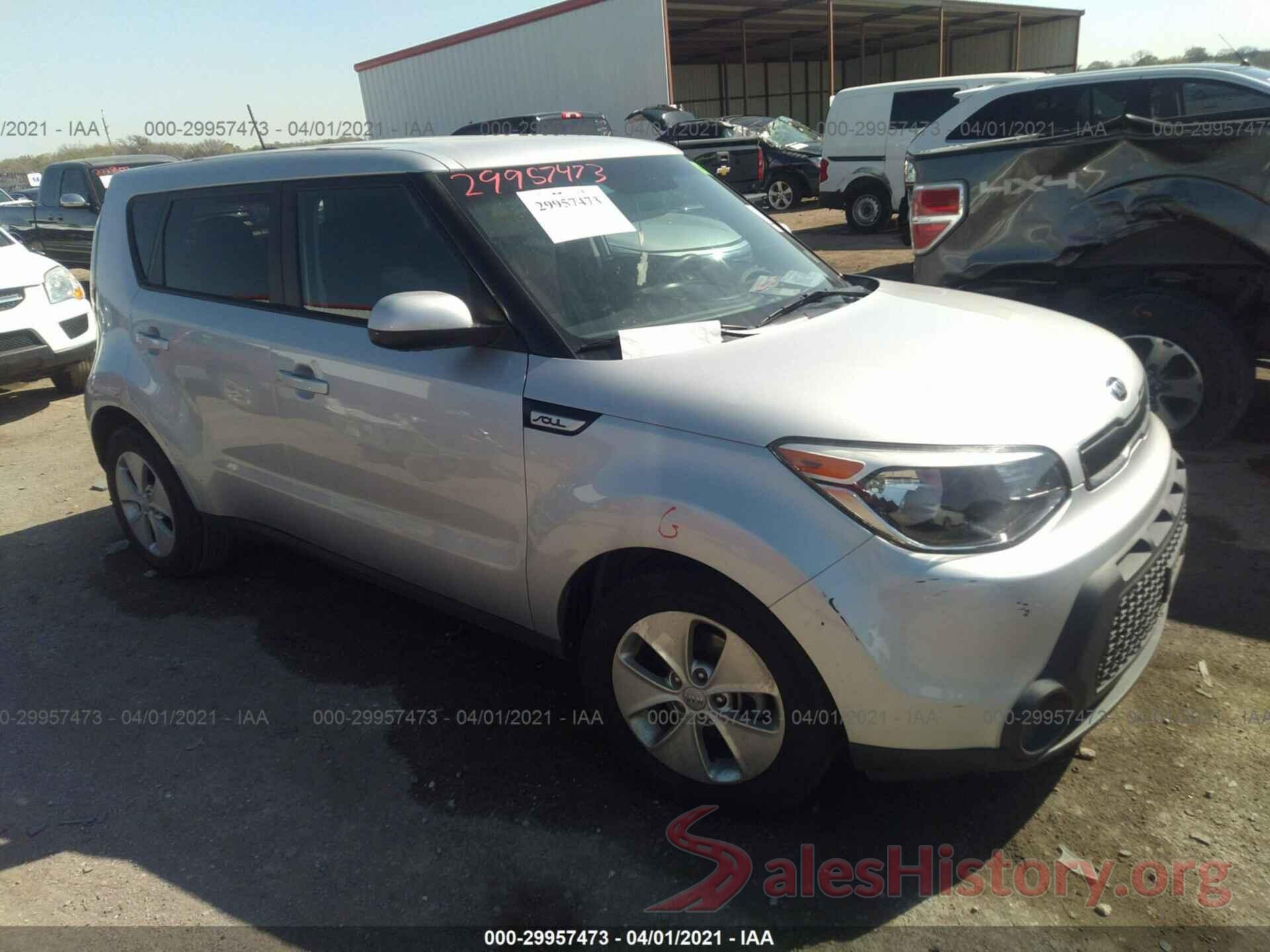 KNDJN2A25G7824076 2016 KIA SOUL