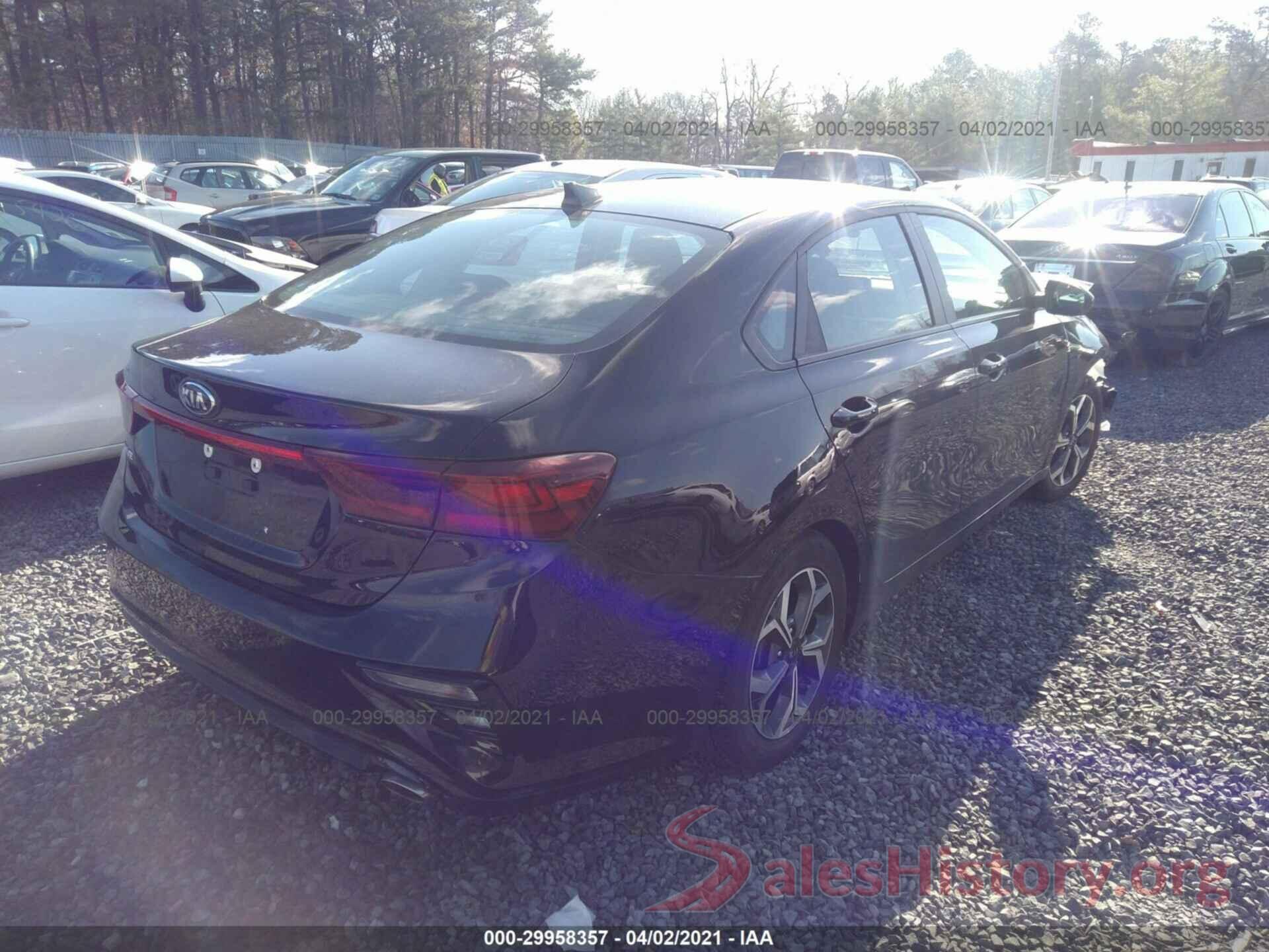 3KPF24AD1KE023648 2019 KIA FORTE