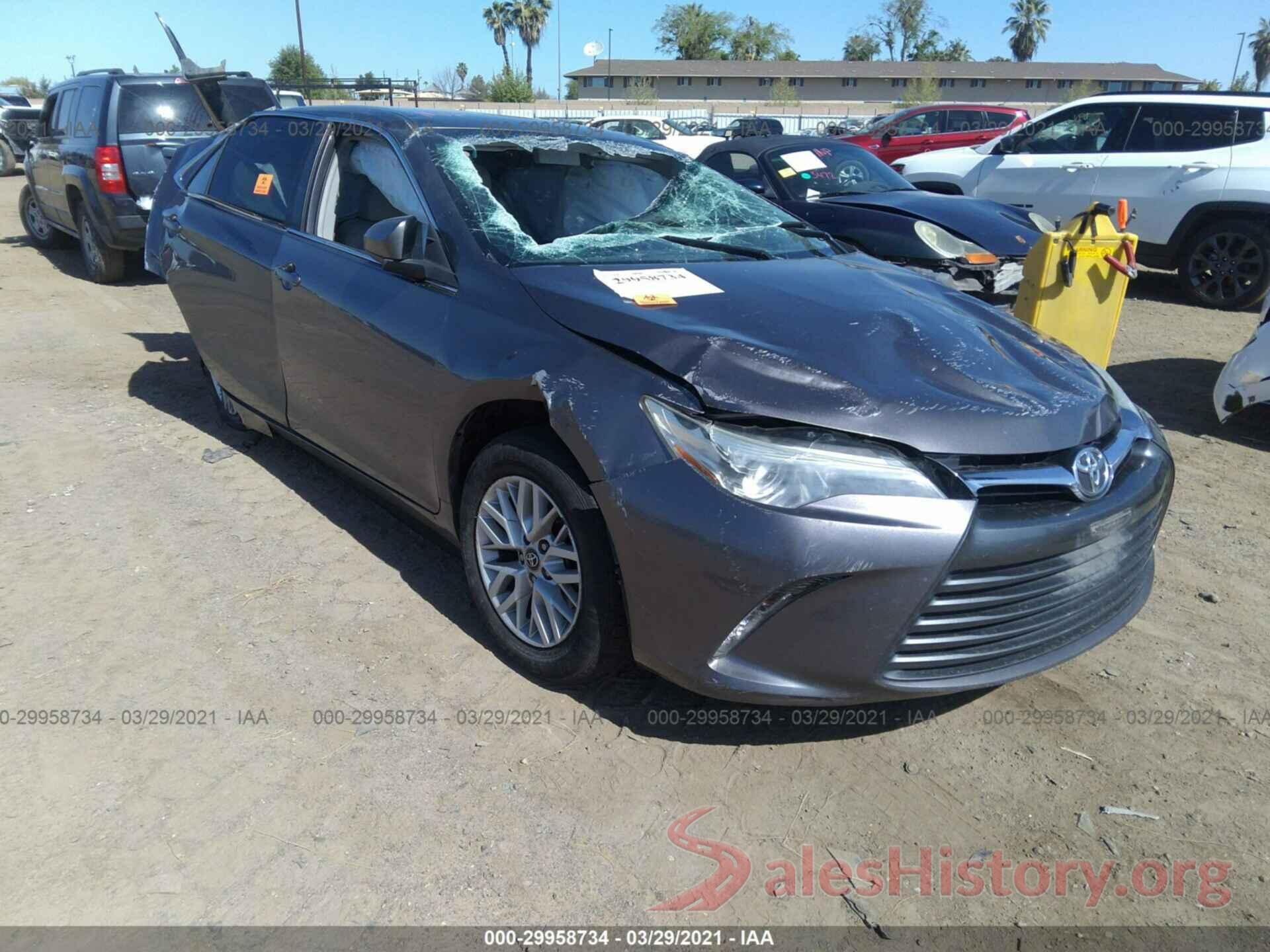 4T1BF1FK1GU210661 2016 TOYOTA CAMRY