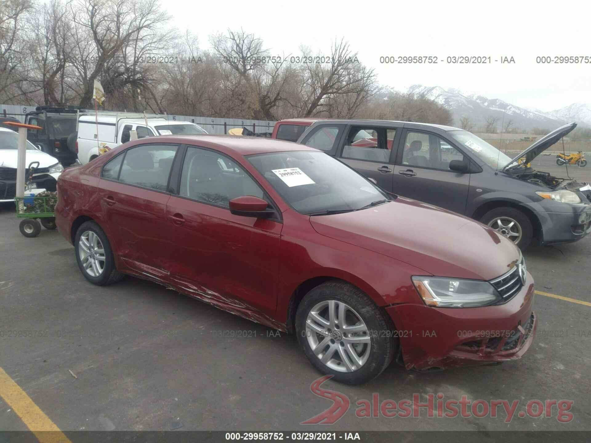 3VW2B7AJ4JM225522 2018 VOLKSWAGEN JETTA