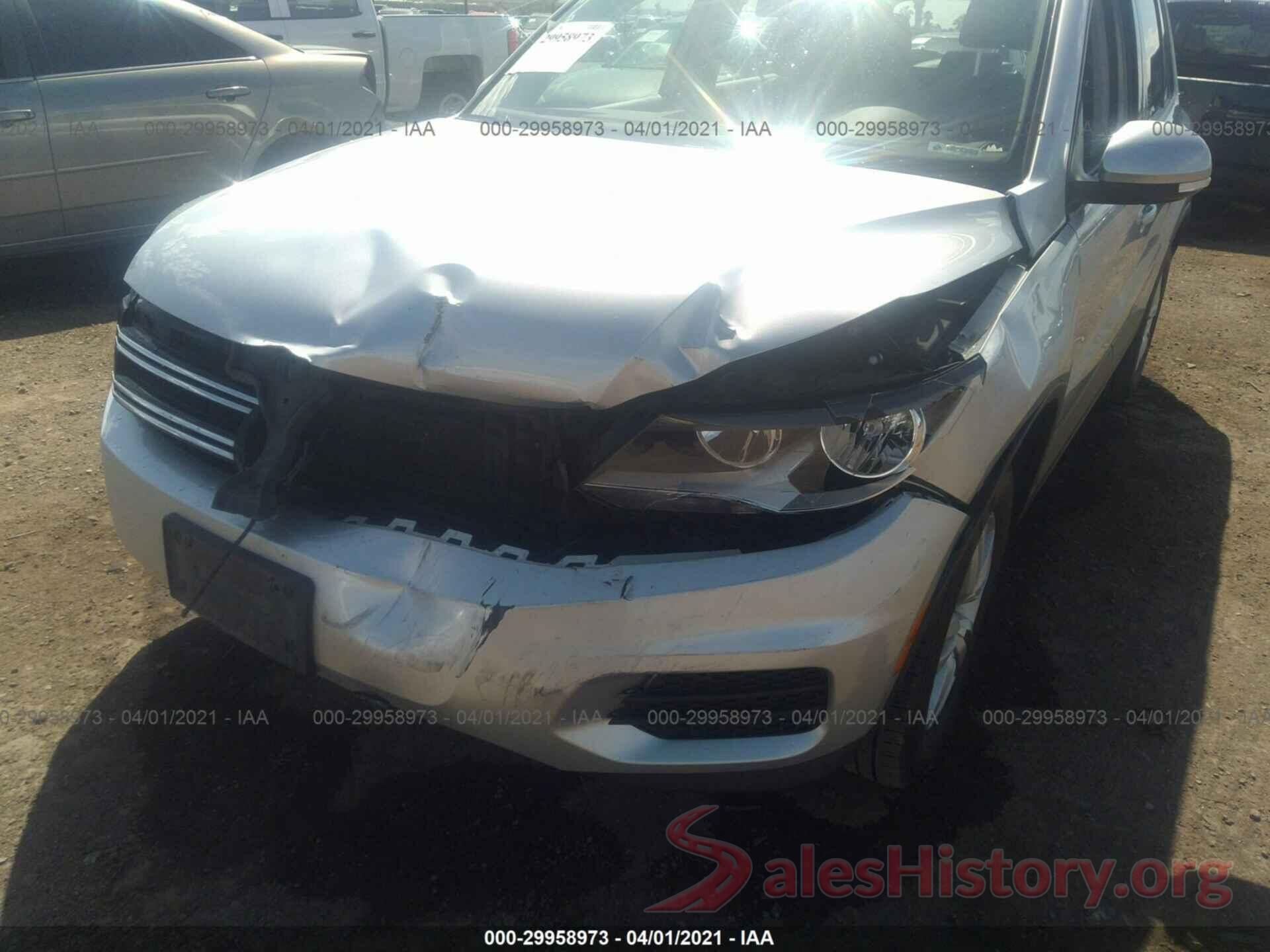 WVGAV7AX1HK031814 2017 VOLKSWAGEN TIGUAN