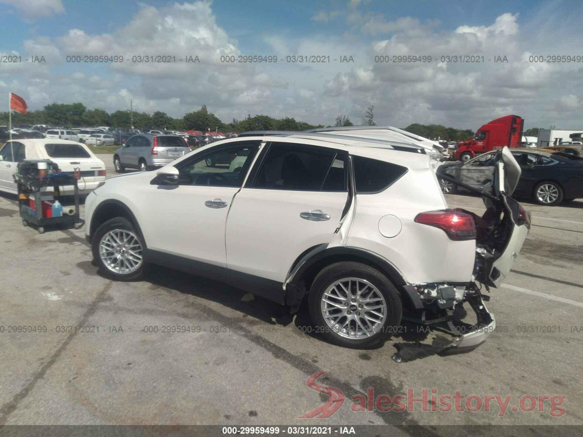 JTMYFREV5GJ086453 2016 TOYOTA RAV4