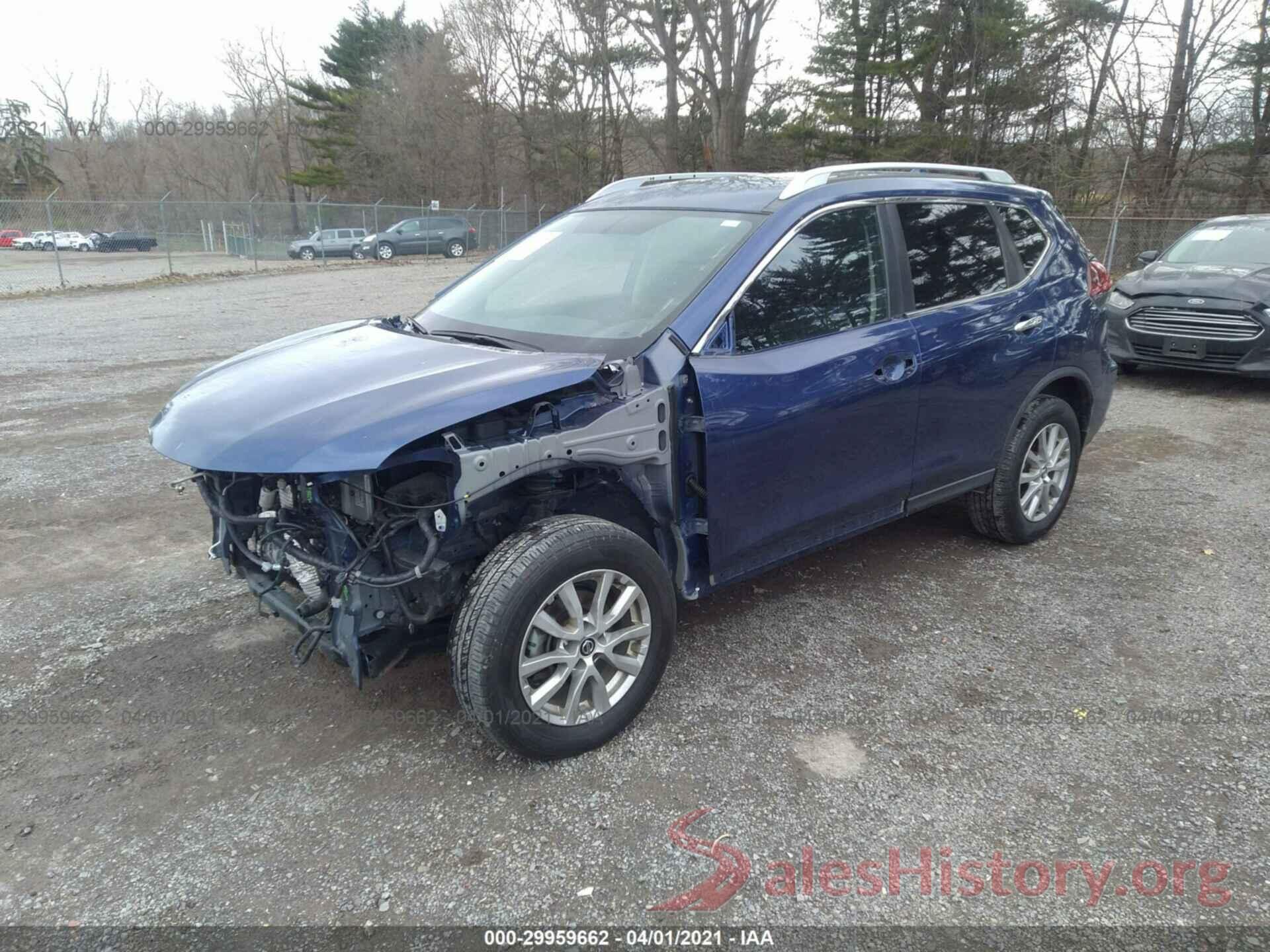 KNMAT2MV7JP567201 2018 NISSAN ROGUE