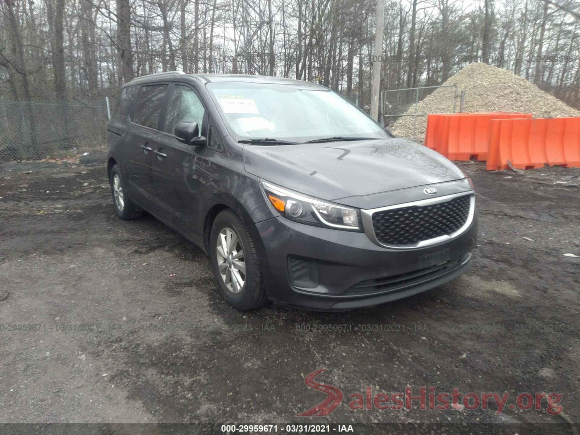 KNDMB5C14G6111221 2016 KIA SEDONA