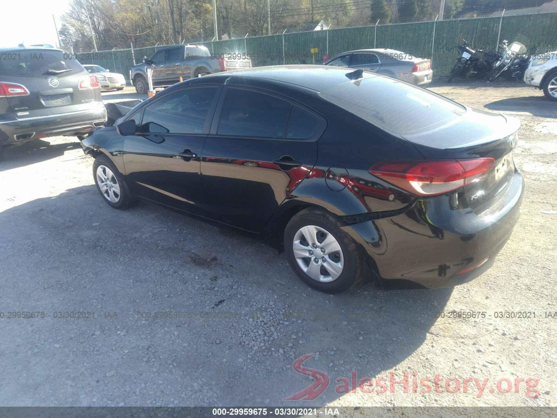 3KPFK4A73HE139162 2017 KIA FORTE