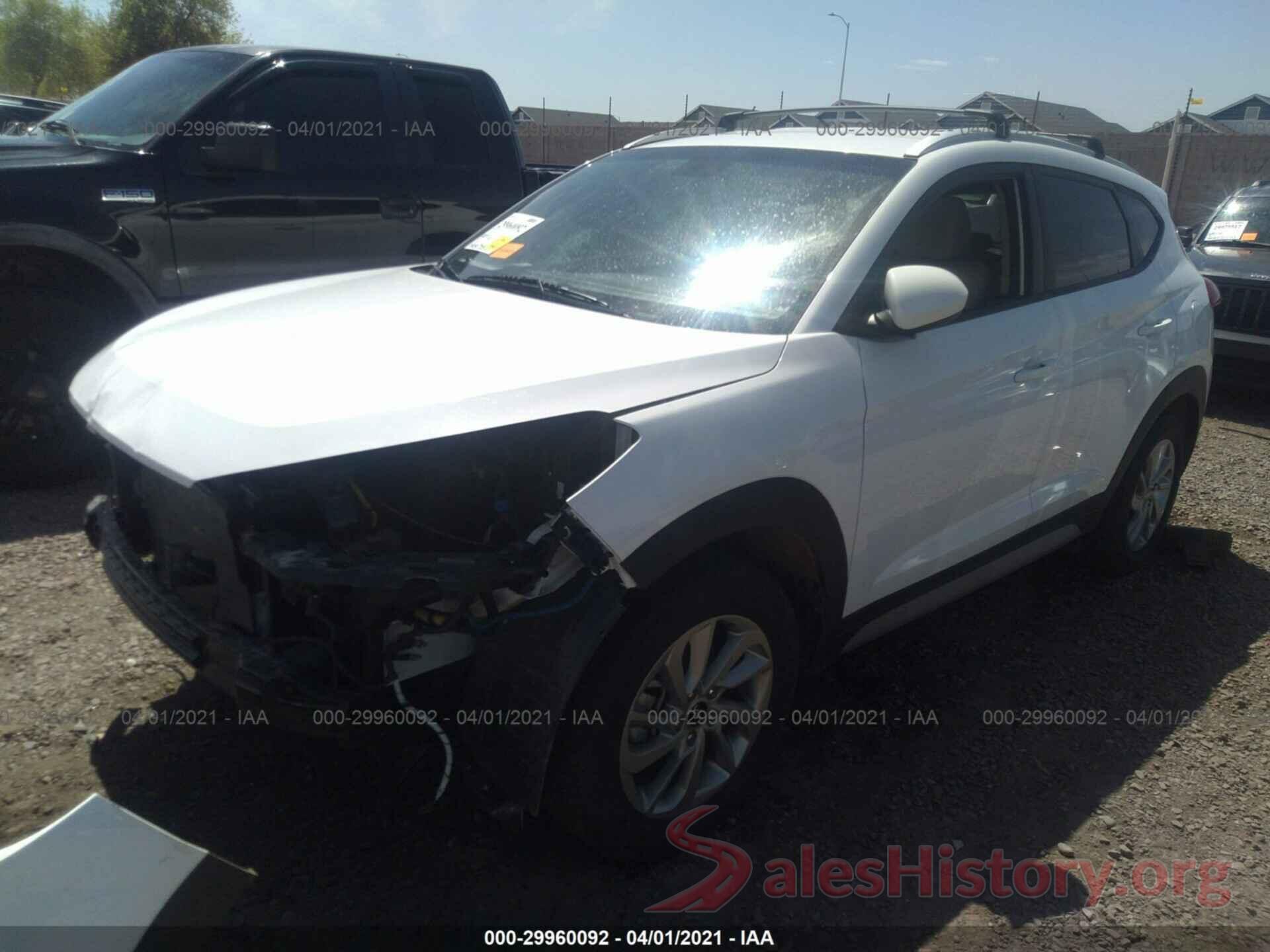 KM8J33A42HU563713 2017 HYUNDAI TUCSON