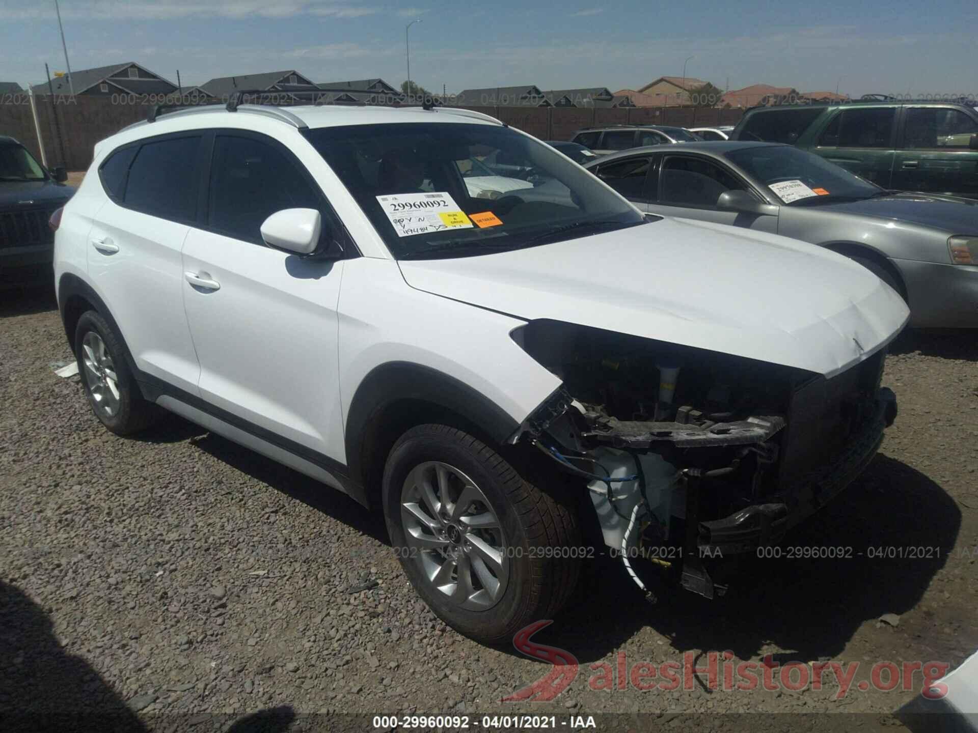 KM8J33A42HU563713 2017 HYUNDAI TUCSON