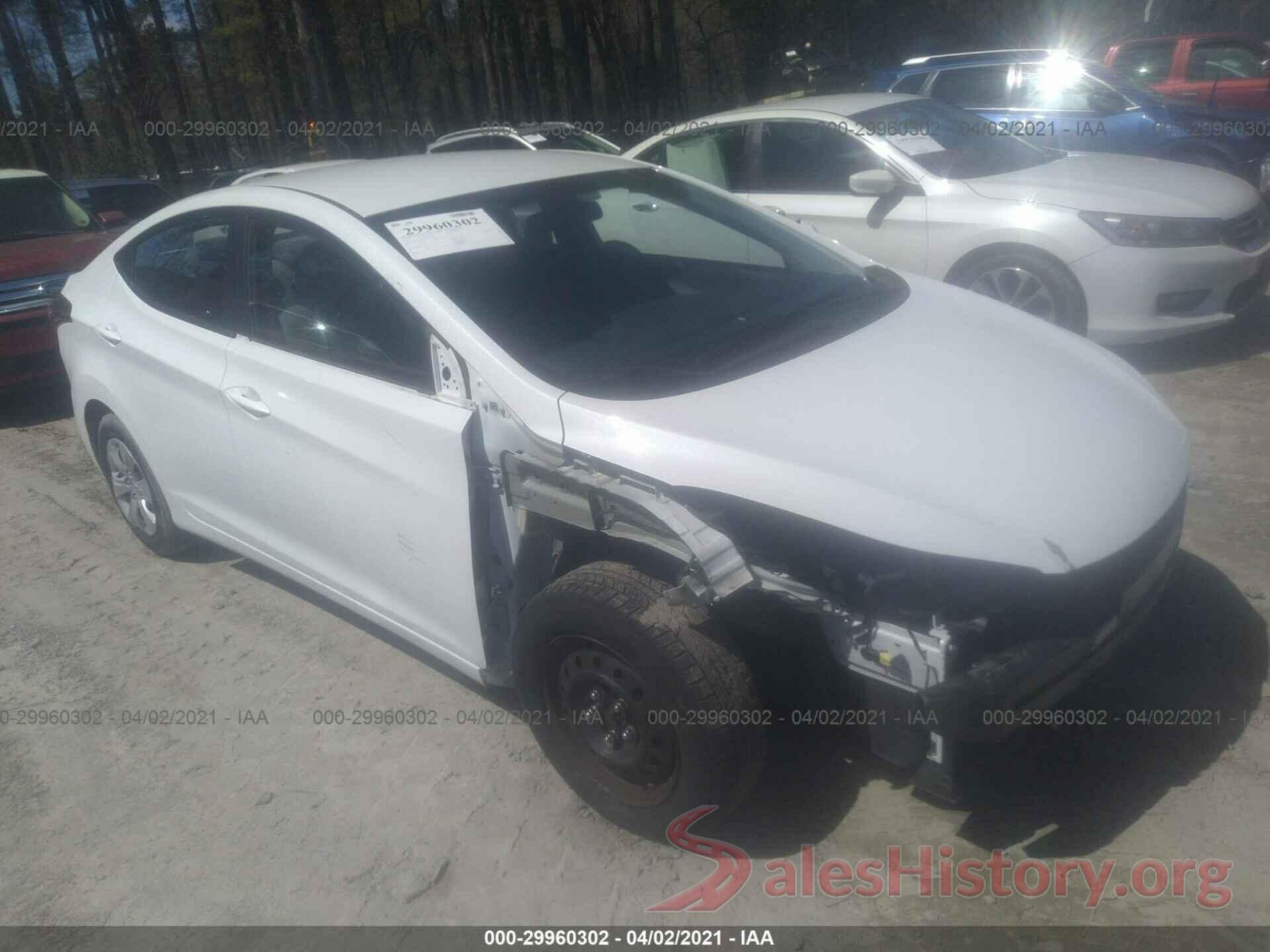 5NPDH4AE0GH726840 2016 HYUNDAI ELANTRA