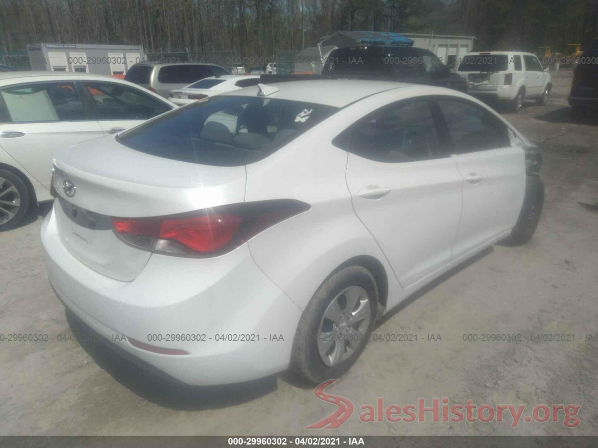 5NPDH4AE0GH726840 2016 HYUNDAI ELANTRA