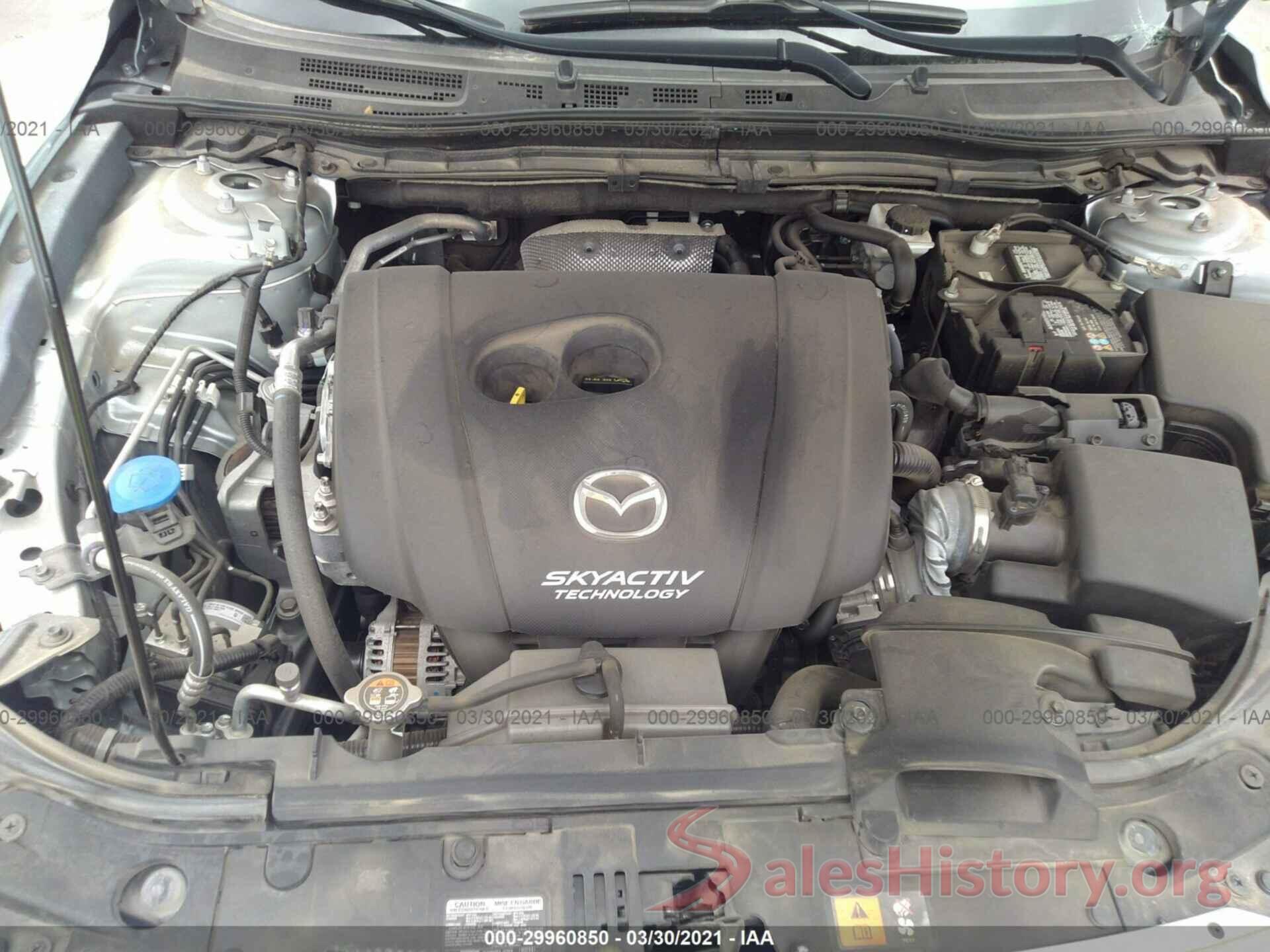 3MZBN1V32JM228211 2018 MAZDA MAZDA3 4-DOOR